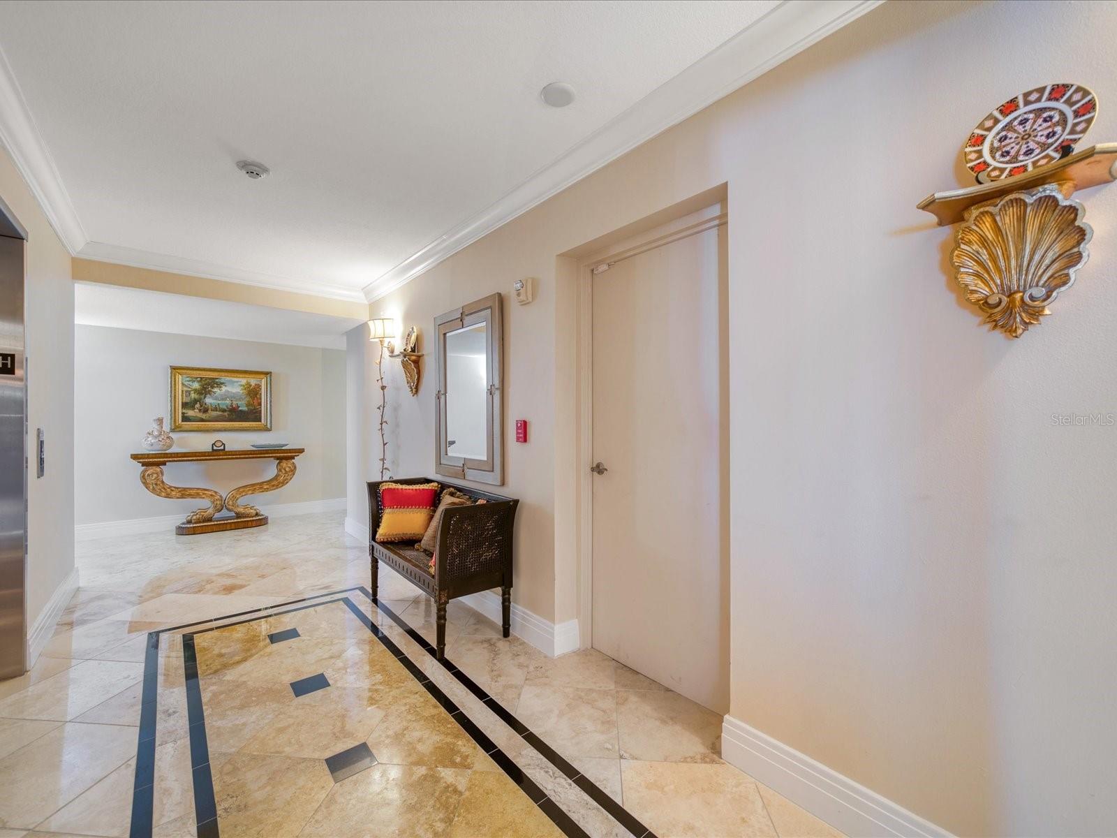UTOPIA CONDO - Residential