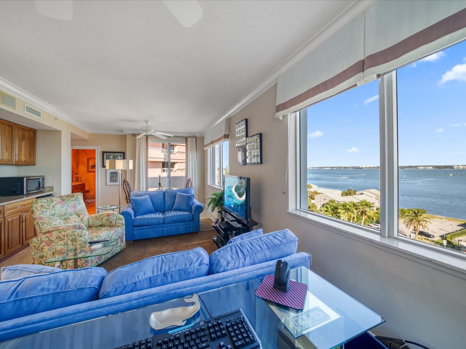 UTOPIA CONDO - Residential
