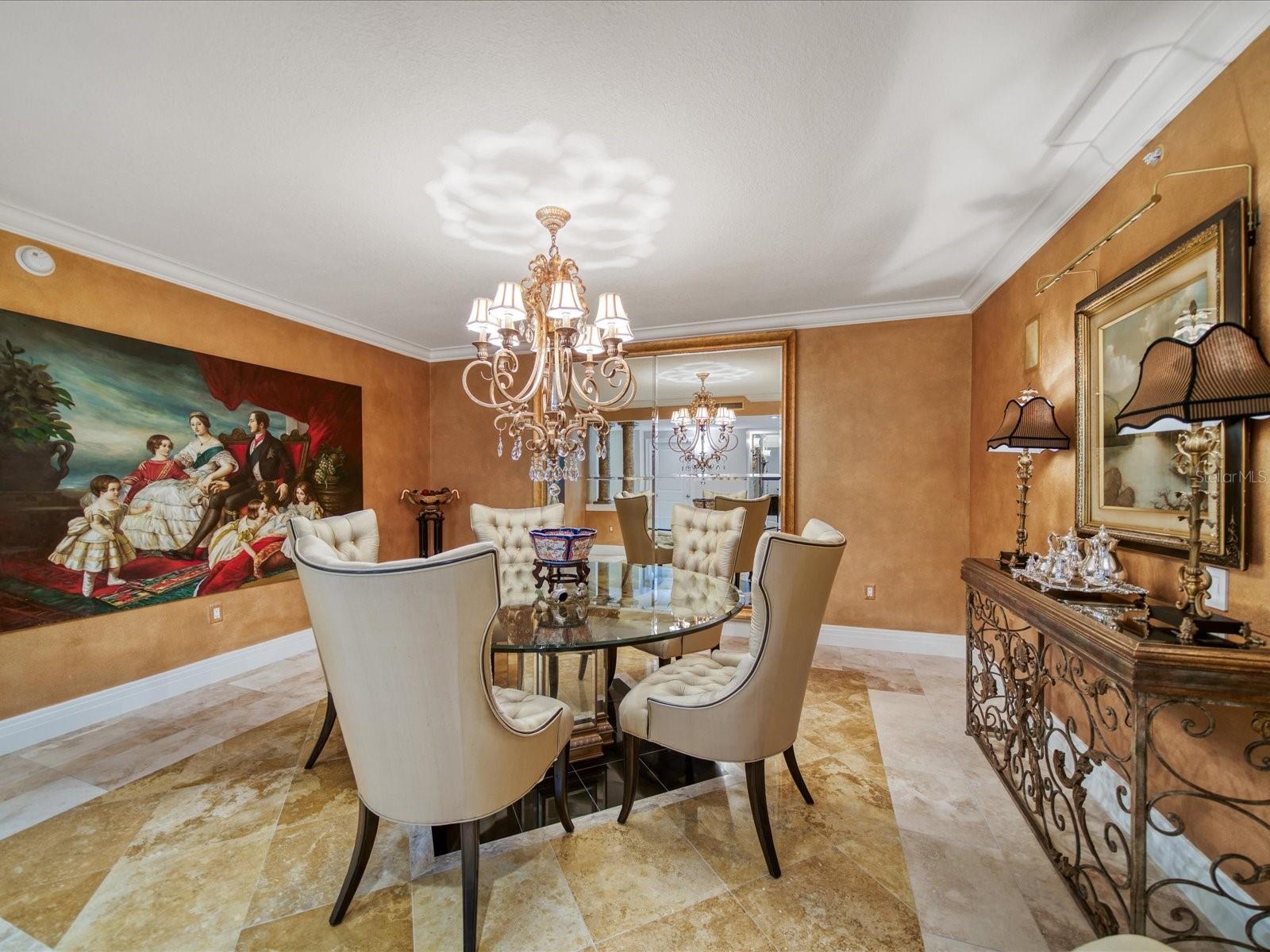 UTOPIA CONDO - Residential