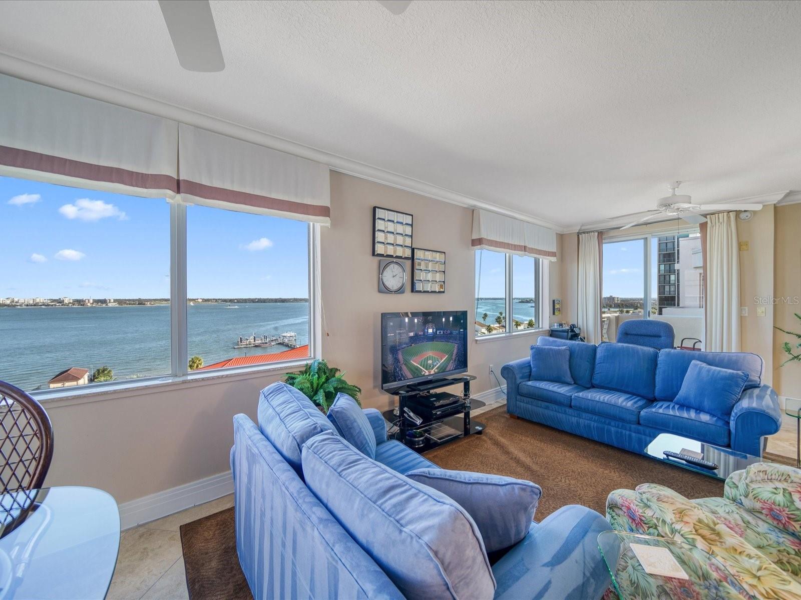 UTOPIA CONDO - Residential