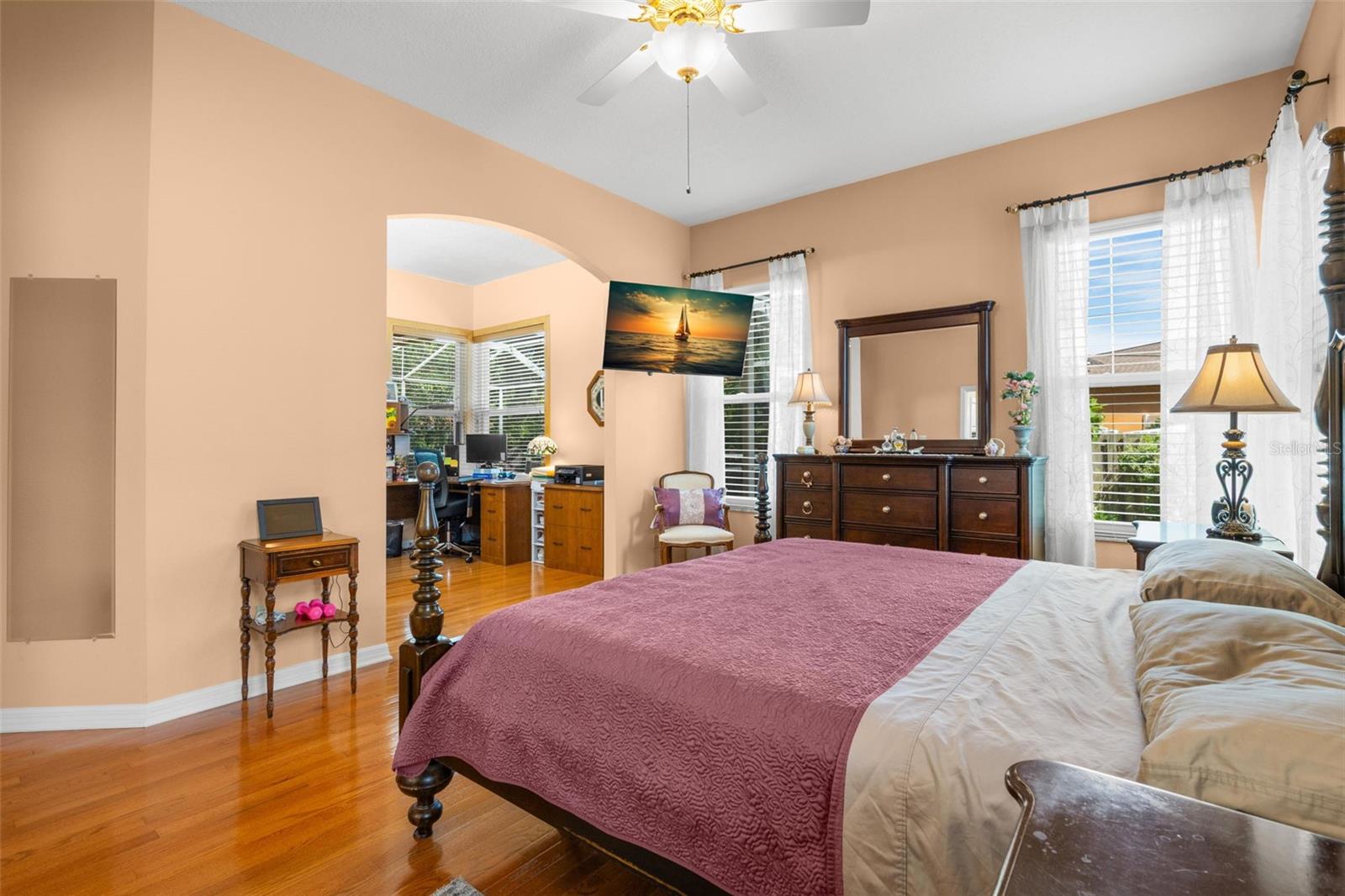 PIPERS MEADOW - Residential