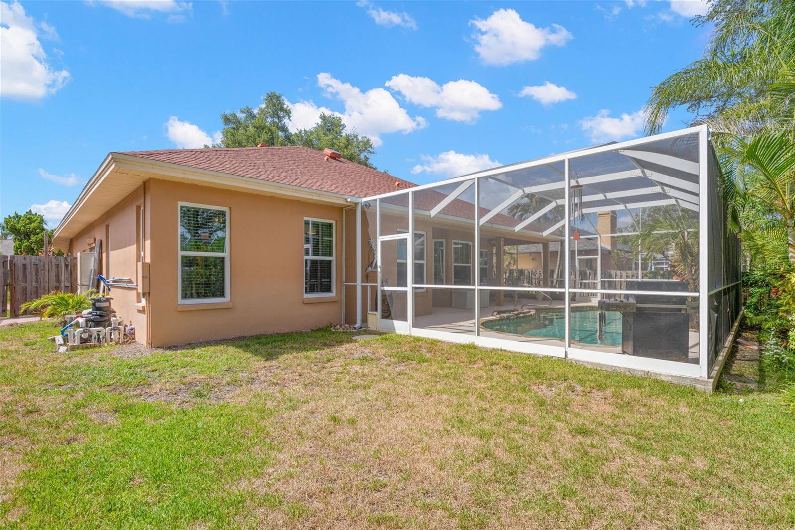 PIPERS MEADOW - Residential
