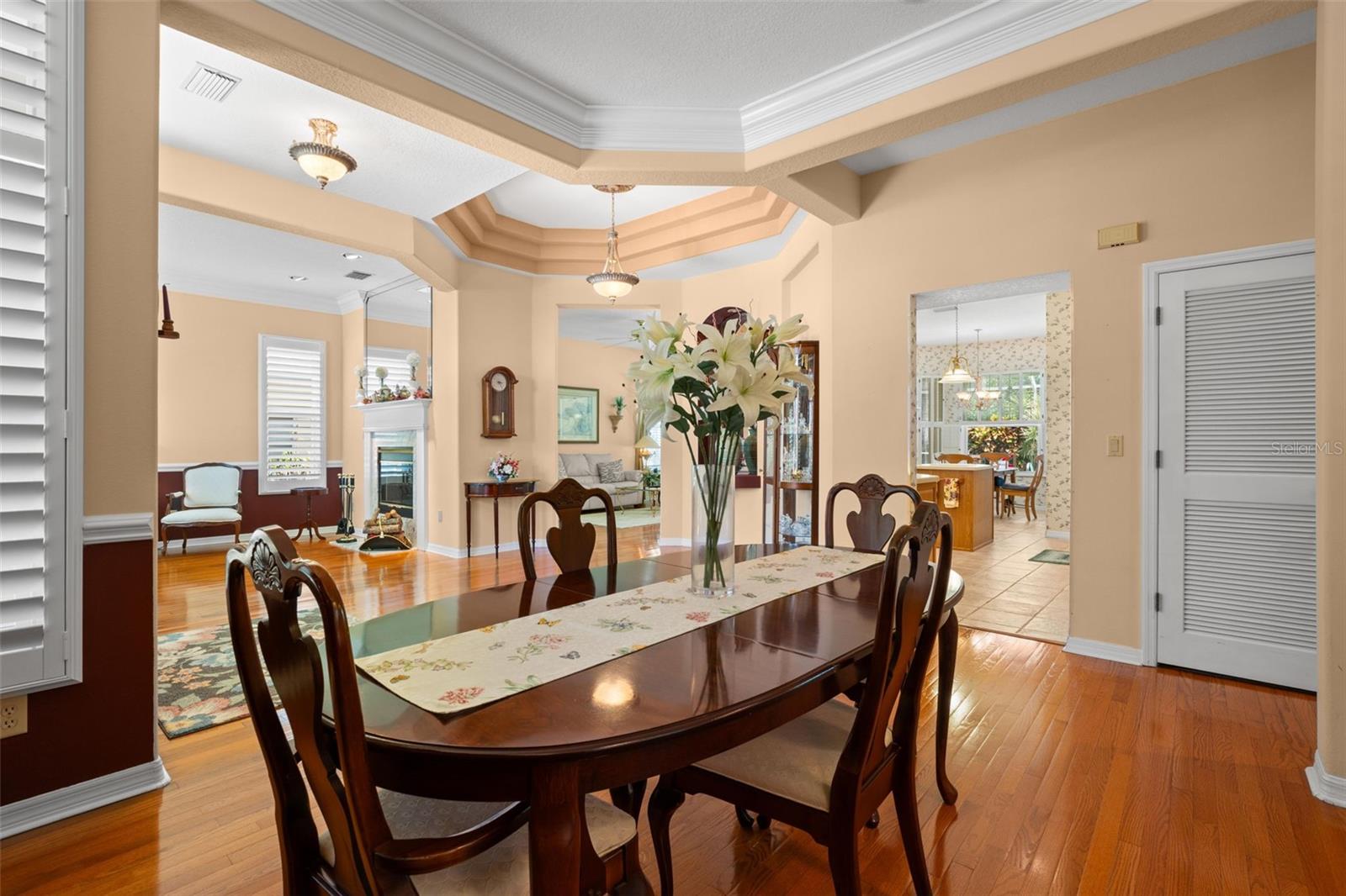 PIPERS MEADOW - Residential