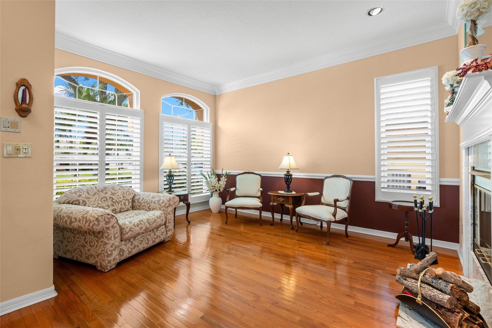 PIPERS MEADOW - Residential