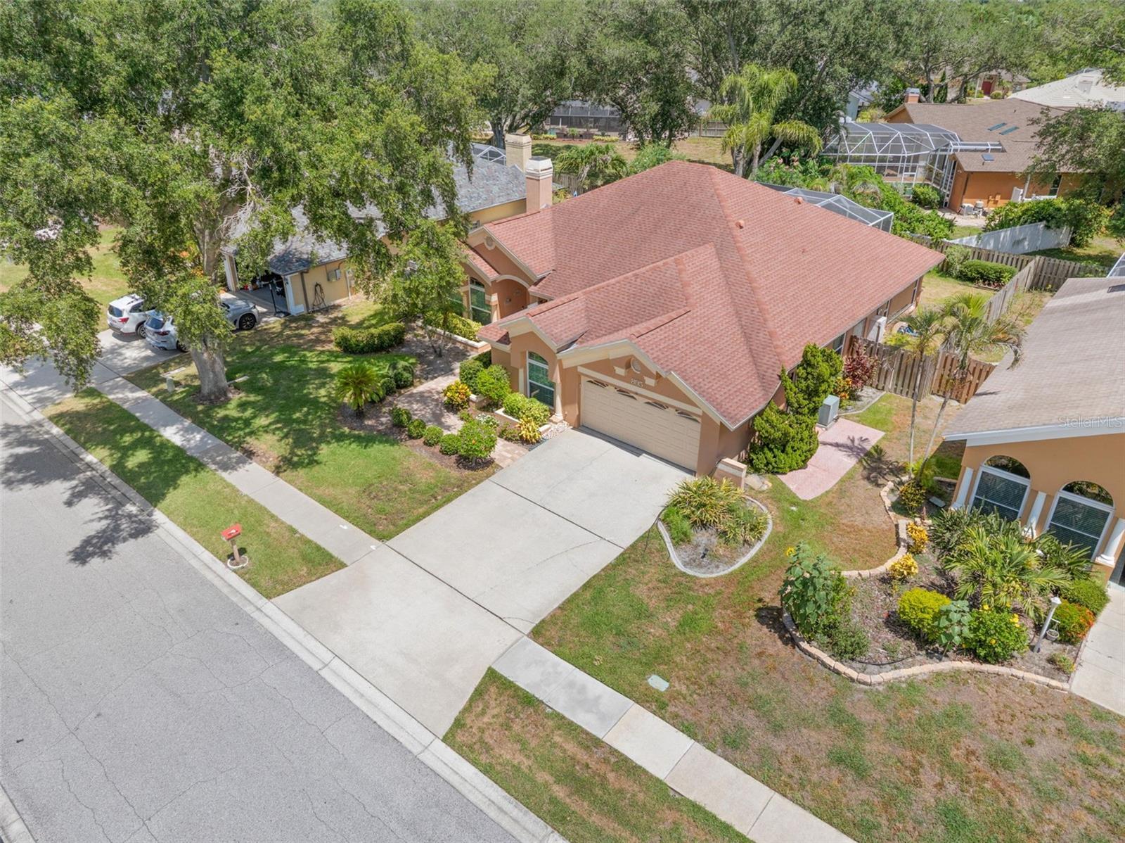 PIPERS MEADOW - Residential