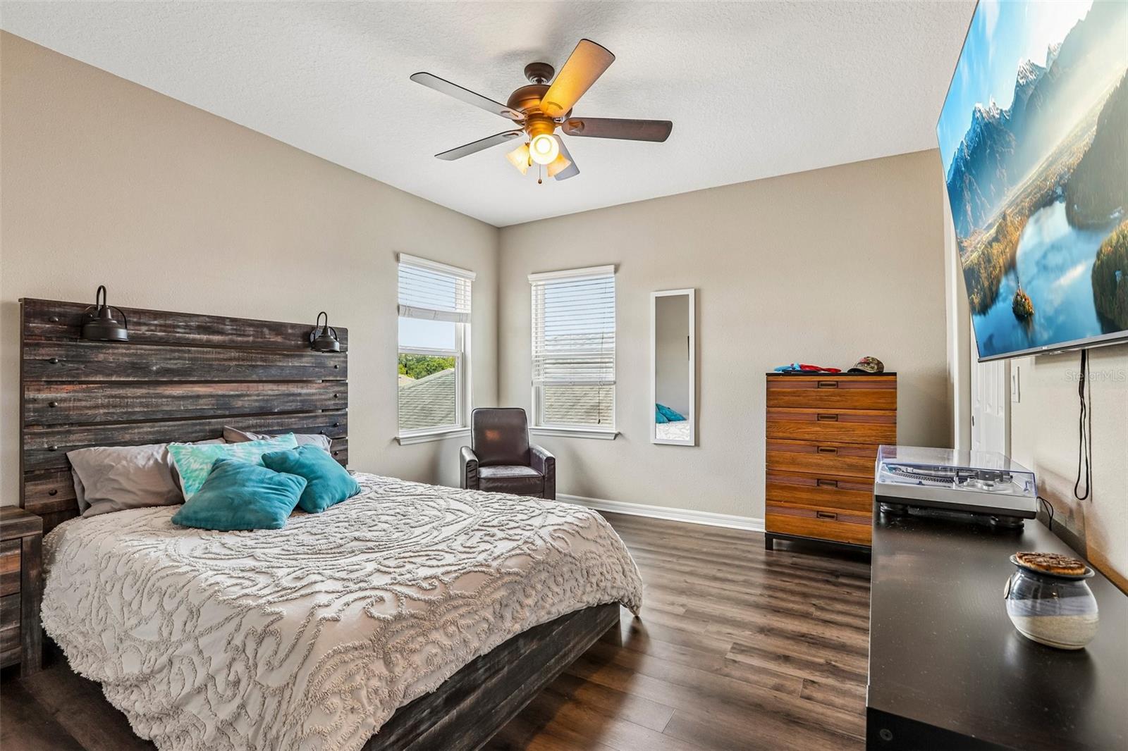 ENCLAVE AT CHANNING PARK PH - Residential