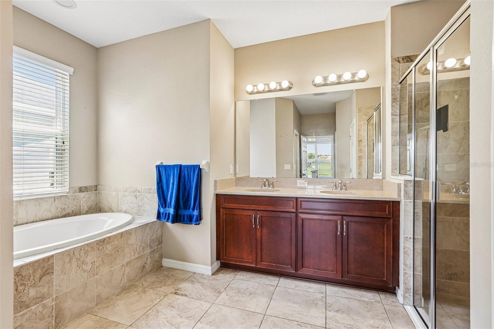ENCLAVE AT CHANNING PARK PH - Residential
