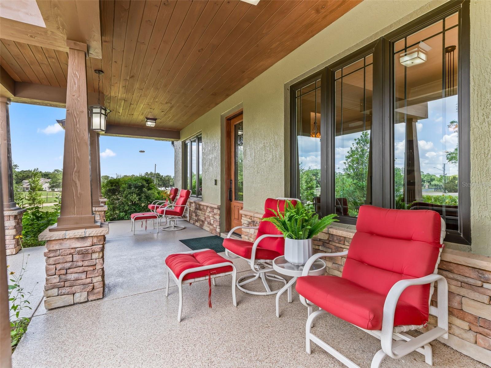 TWIN LAKE RANCHETTES - Residential