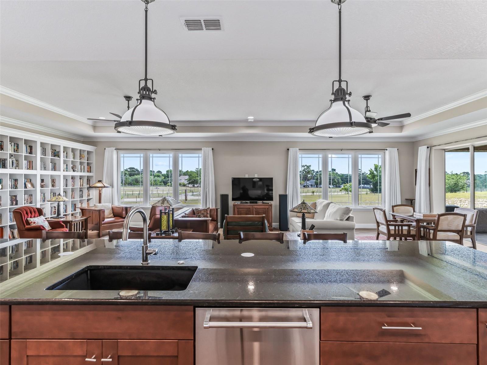 TWIN LAKE RANCHETTES - Residential