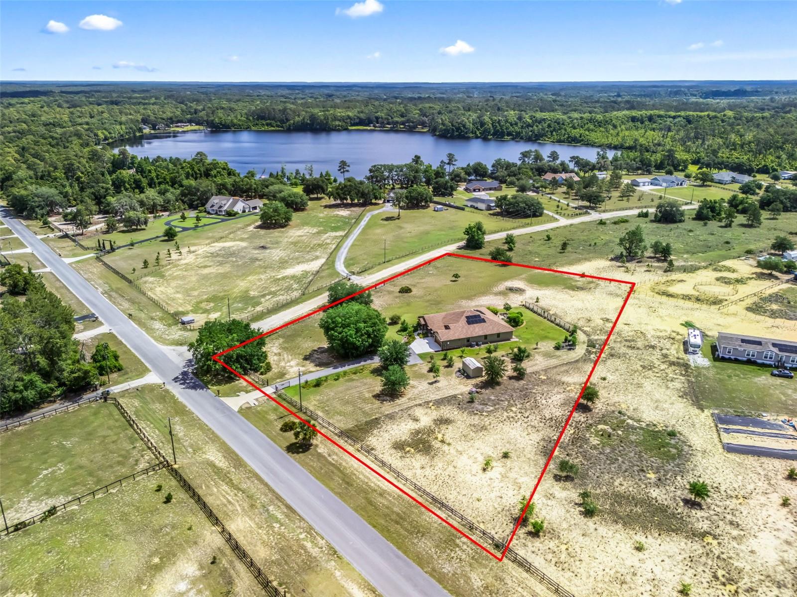 TWIN LAKE RANCHETTES - Residential