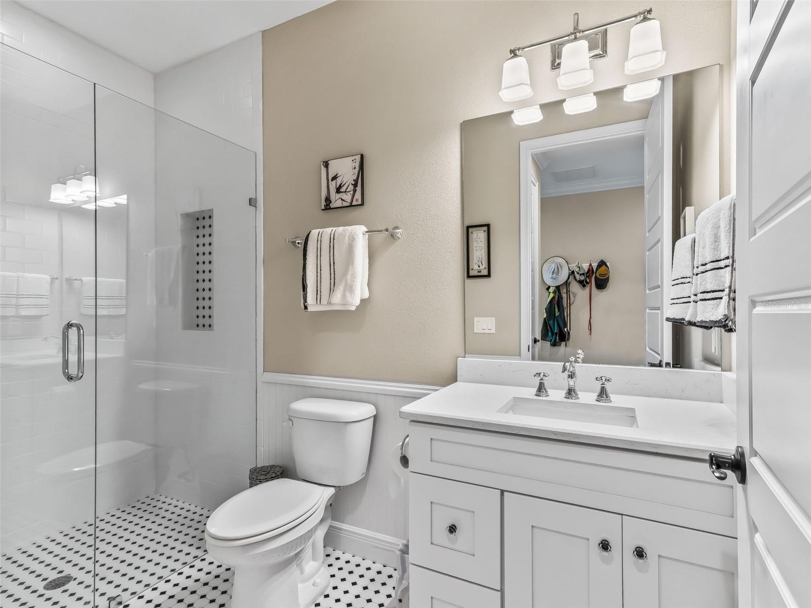 TWIN LAKE RANCHETTES - Residential