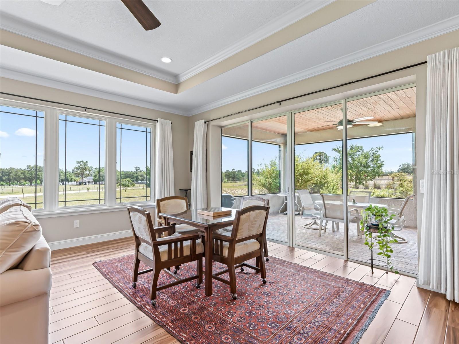 TWIN LAKE RANCHETTES - Residential