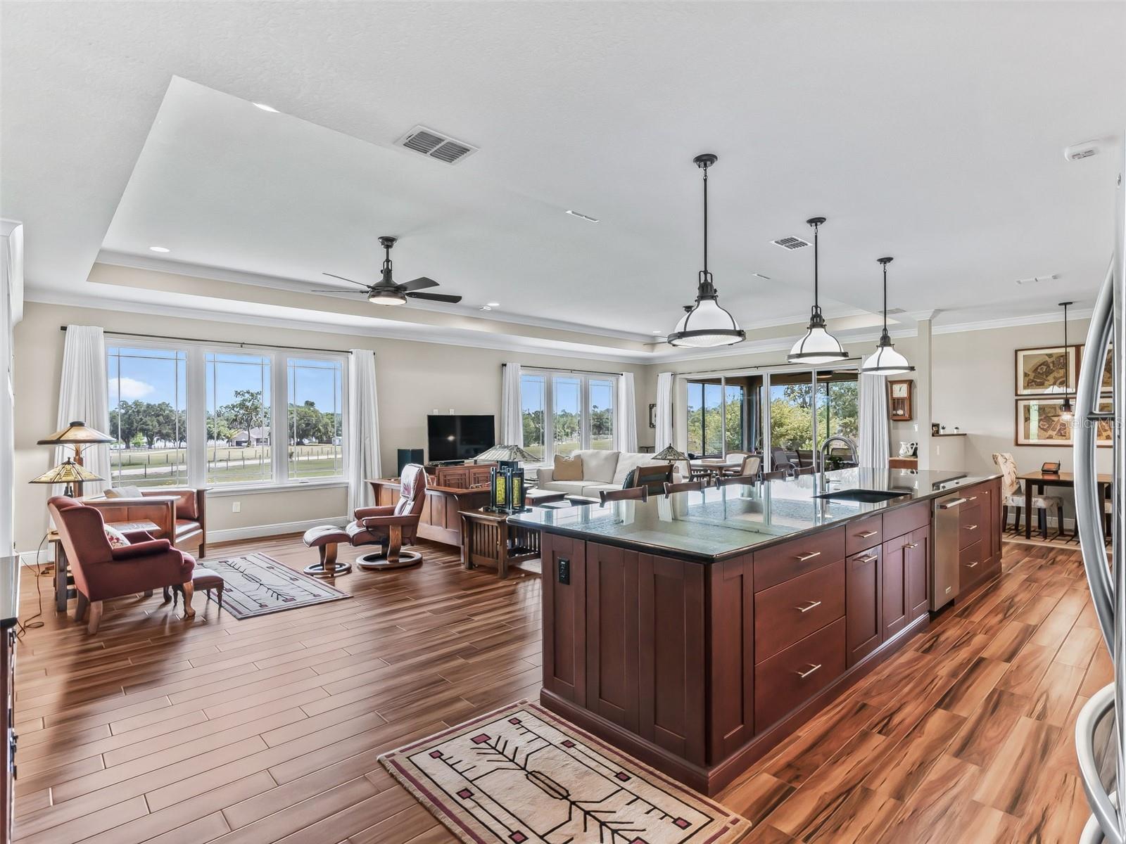 TWIN LAKE RANCHETTES - Residential