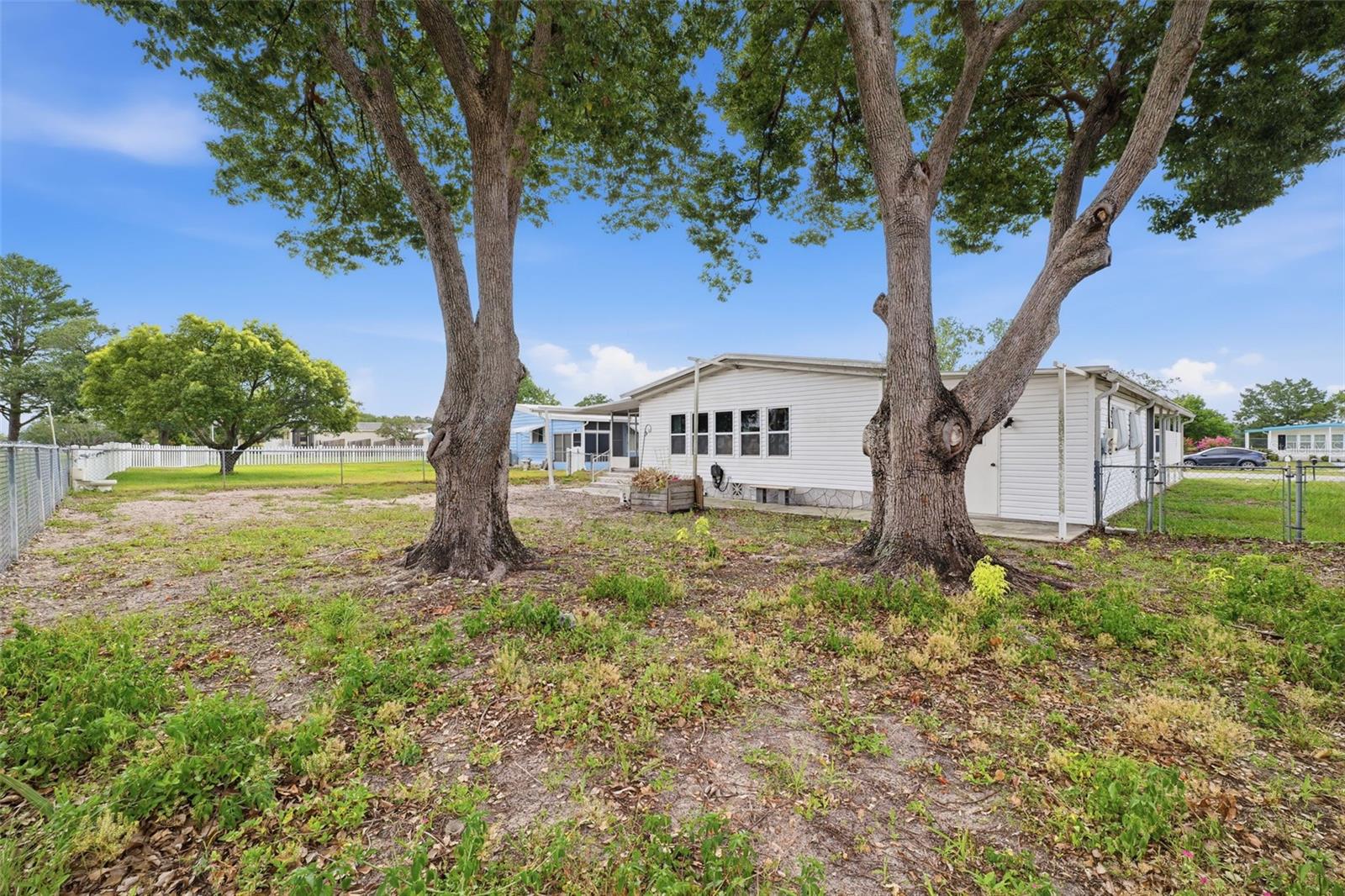BROOKRIDGE COMM - Residential