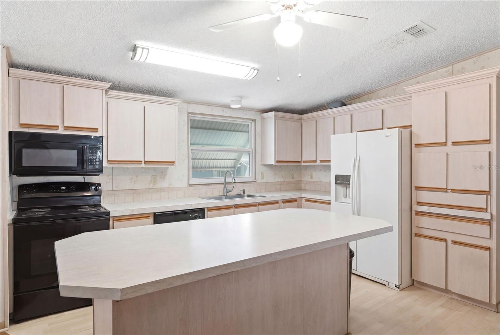 BROOKRIDGE COMM - Residential