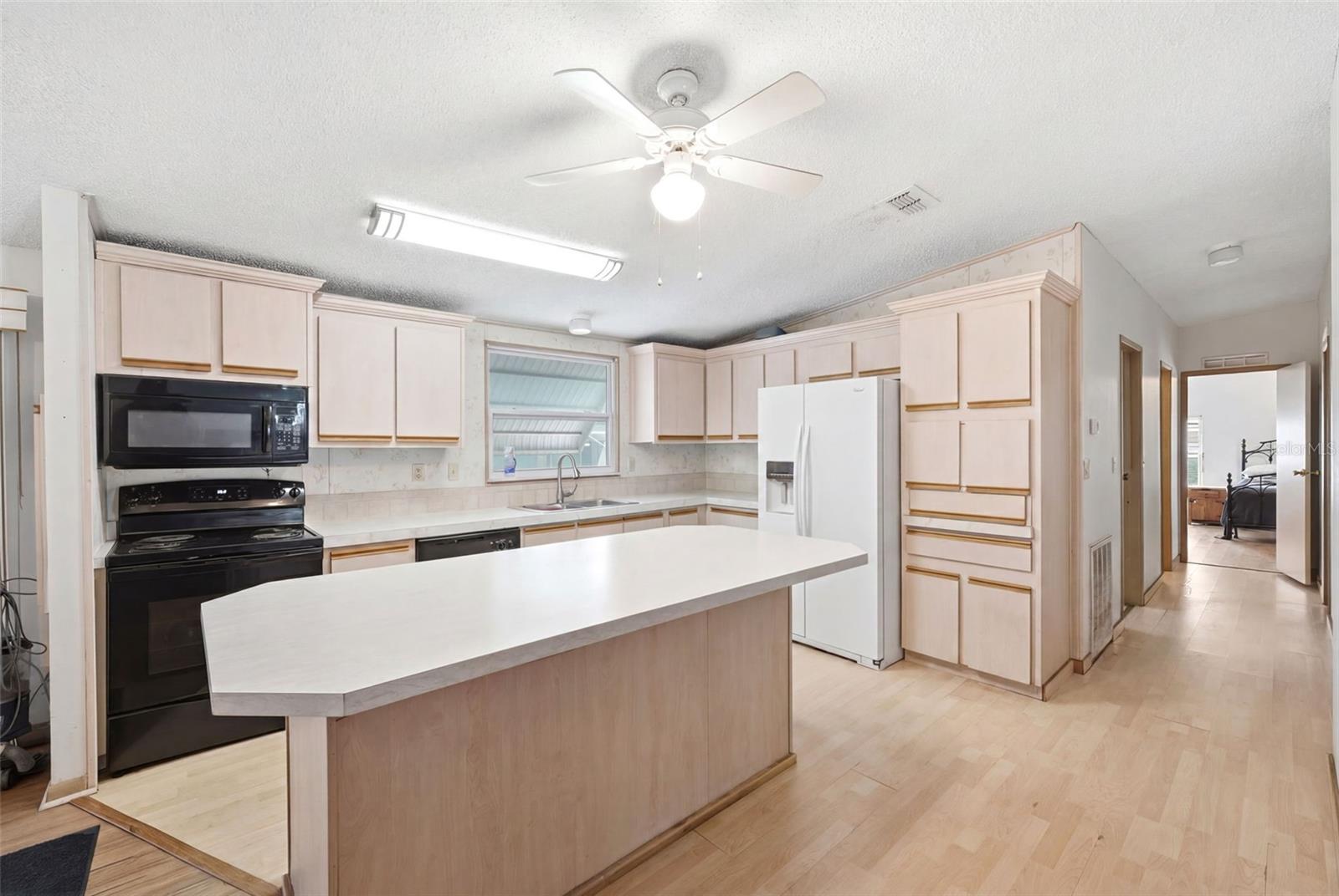 BROOKRIDGE COMM - Residential