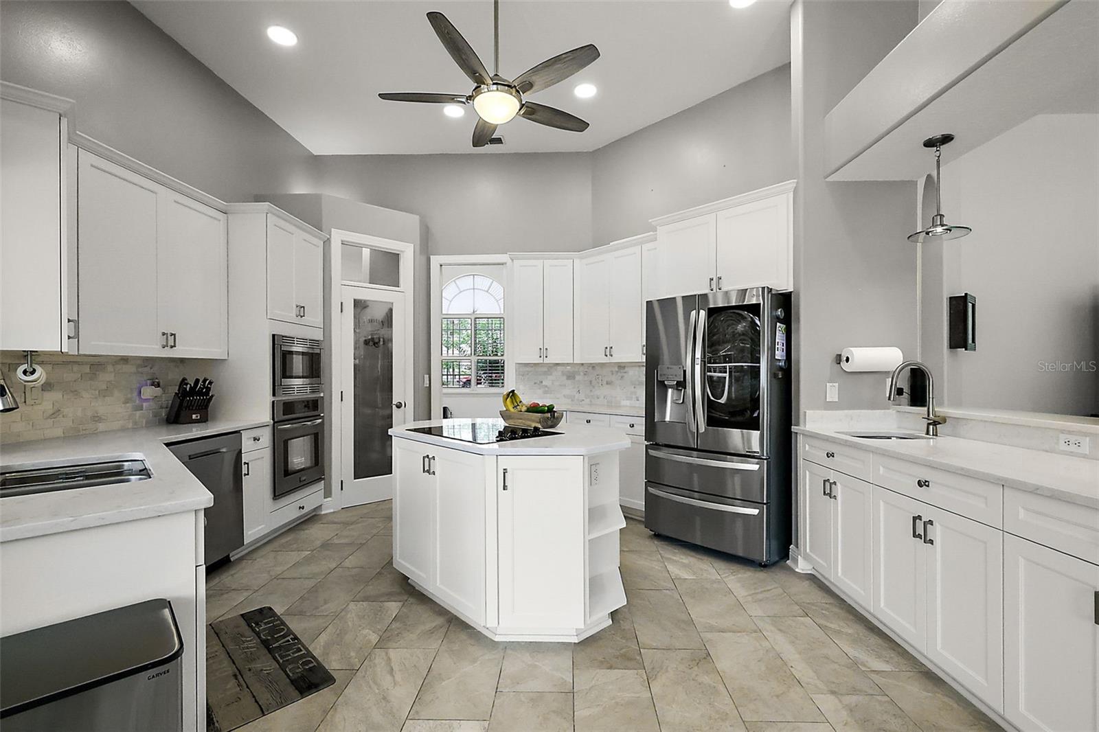 BRENTWOOD CLUB PH 02 REP - Residential