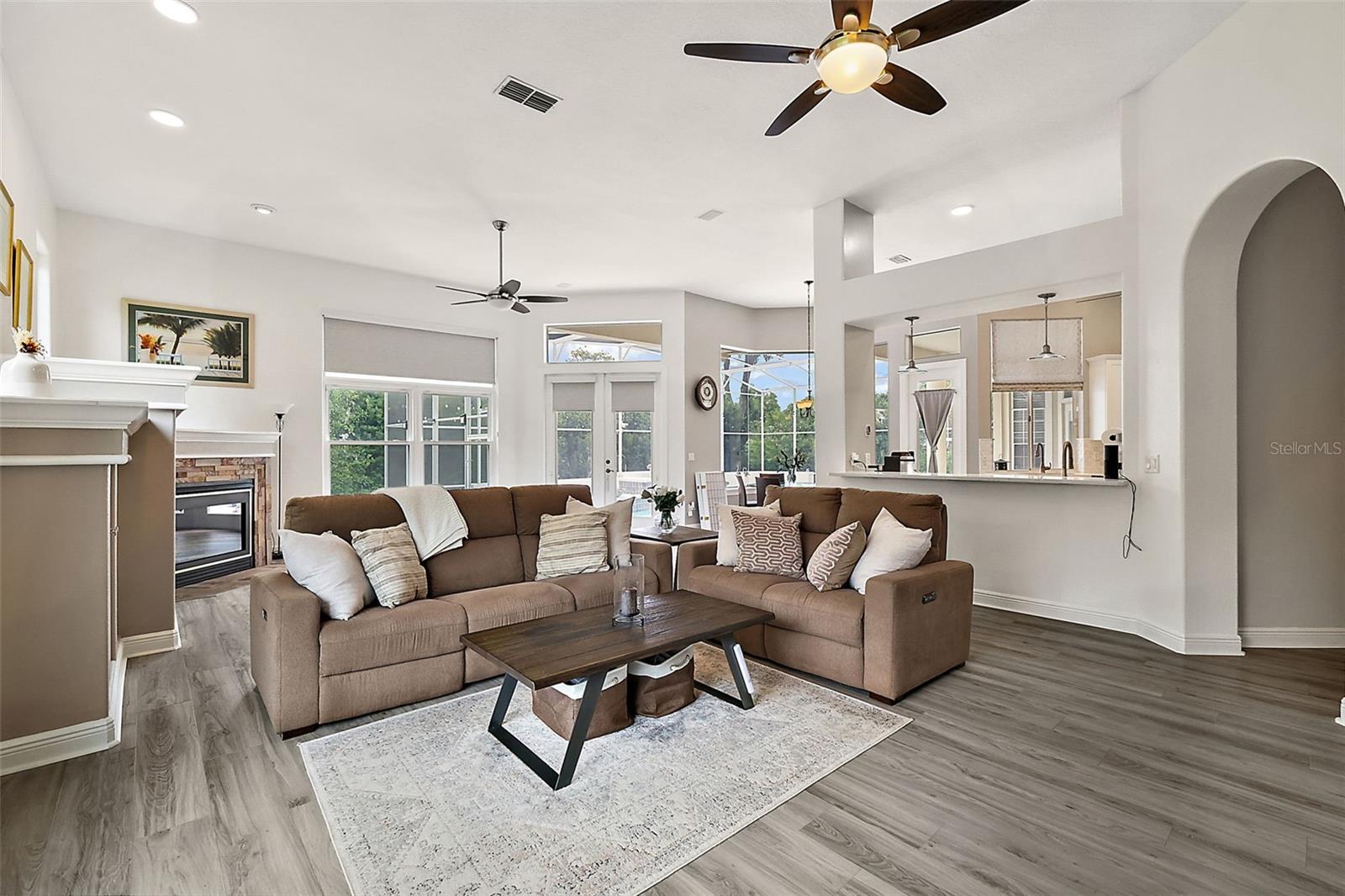 BRENTWOOD CLUB PH 02 REP - Residential
