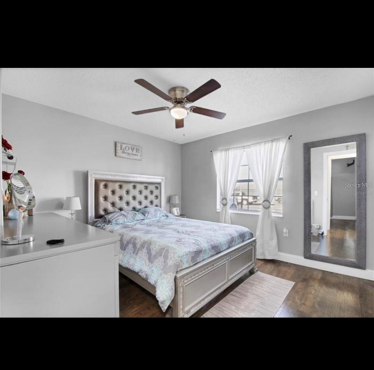 SHAMROCK SQUARE FIRST ADD - Residential