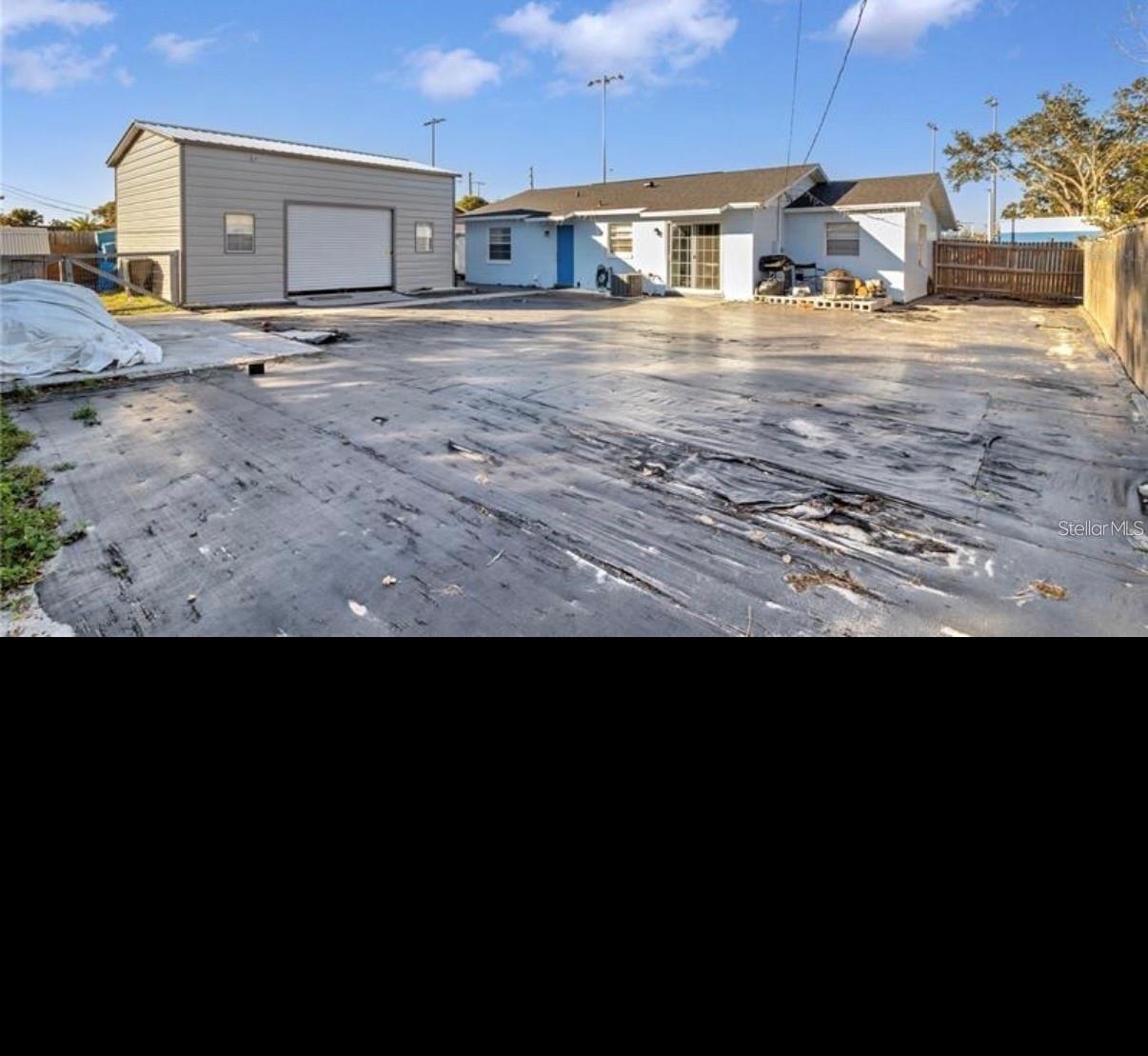 SHAMROCK SQUARE FIRST ADD - Residential