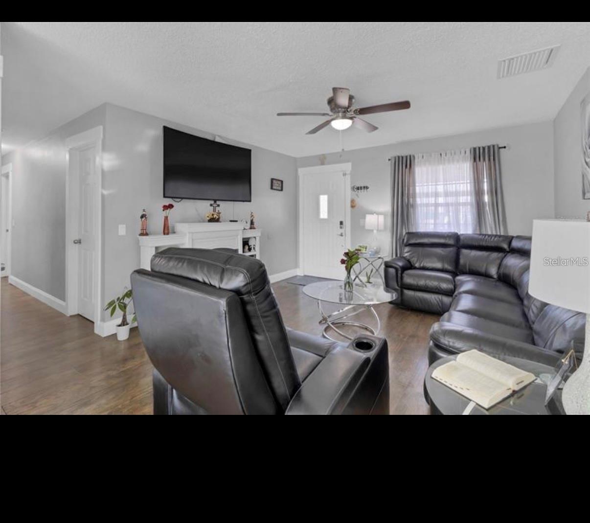 SHAMROCK SQUARE FIRST ADD - Residential