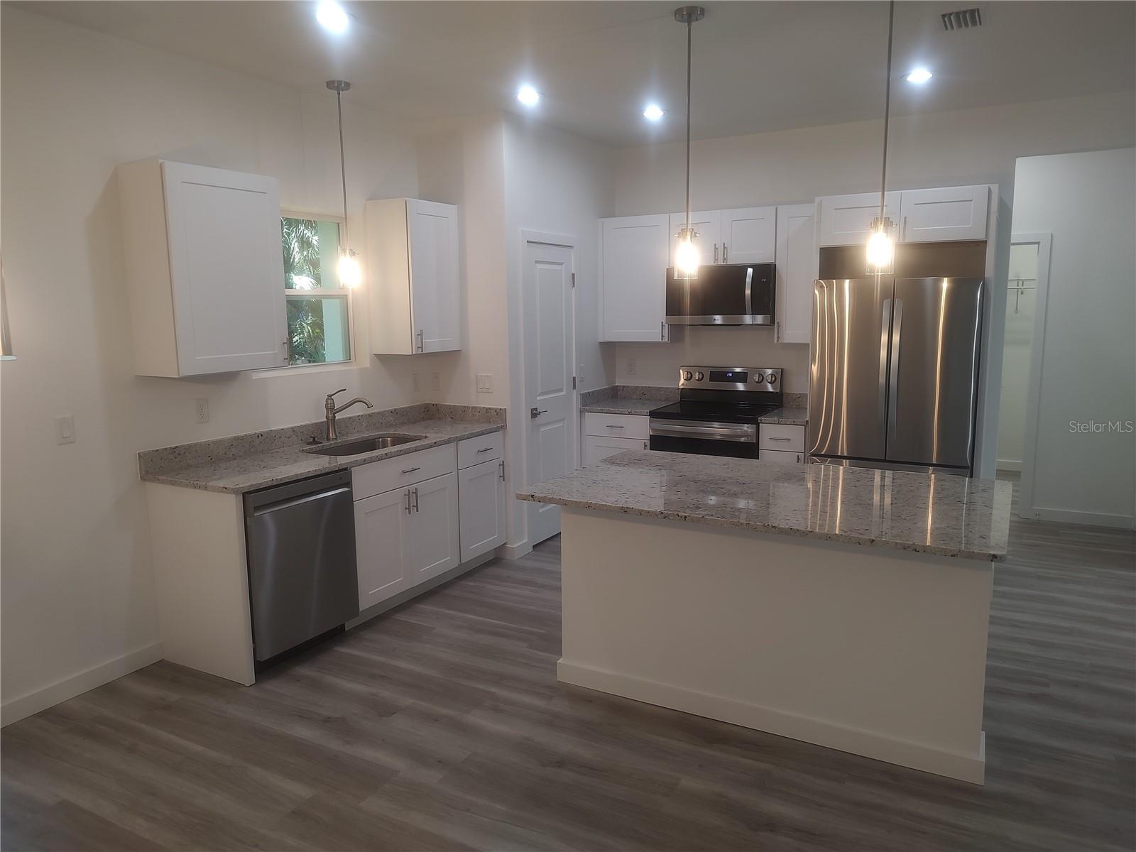 SPANISH MISSION HEIGHTS UNIT 02 - Residential
