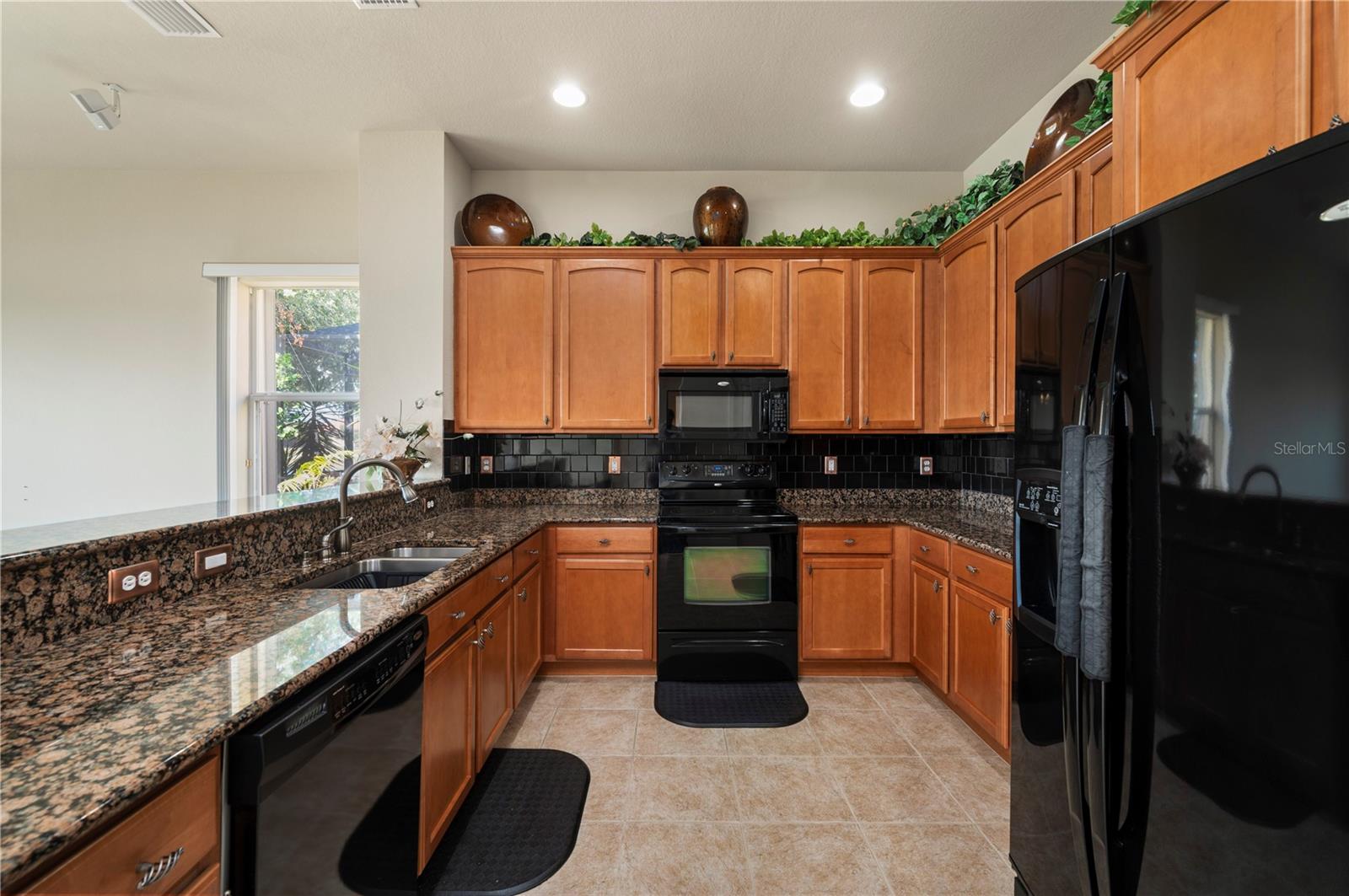 RIVER CLUB - Residential