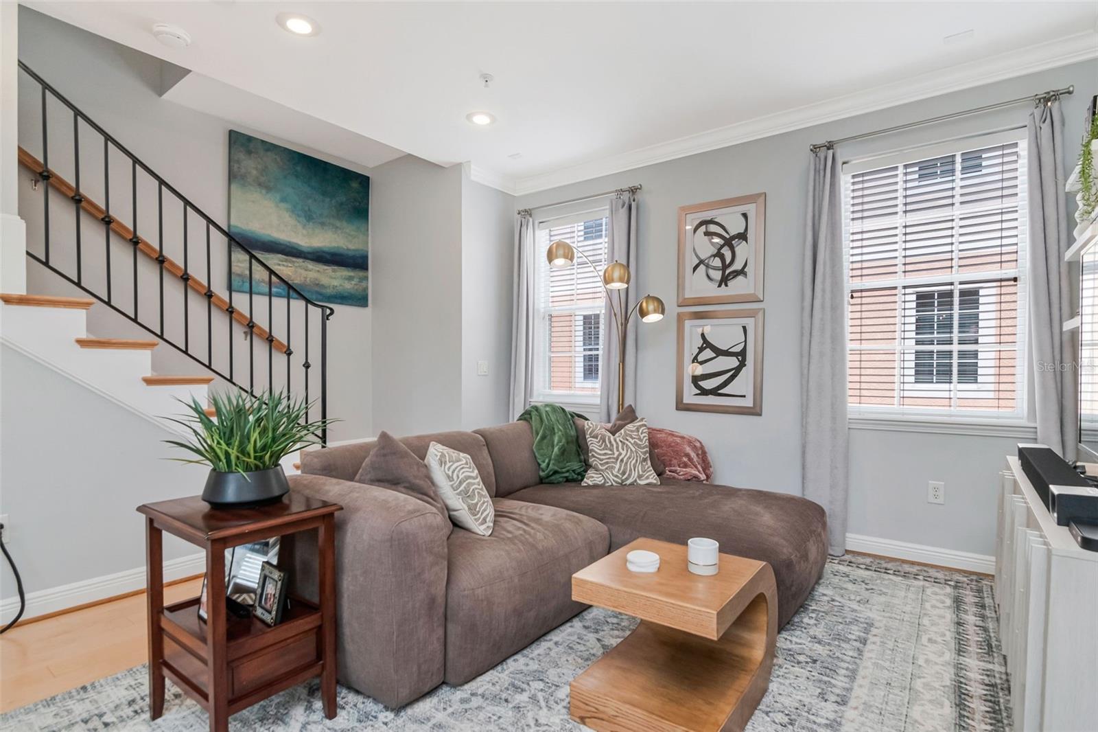 ALCAZAR CONDO - Residential