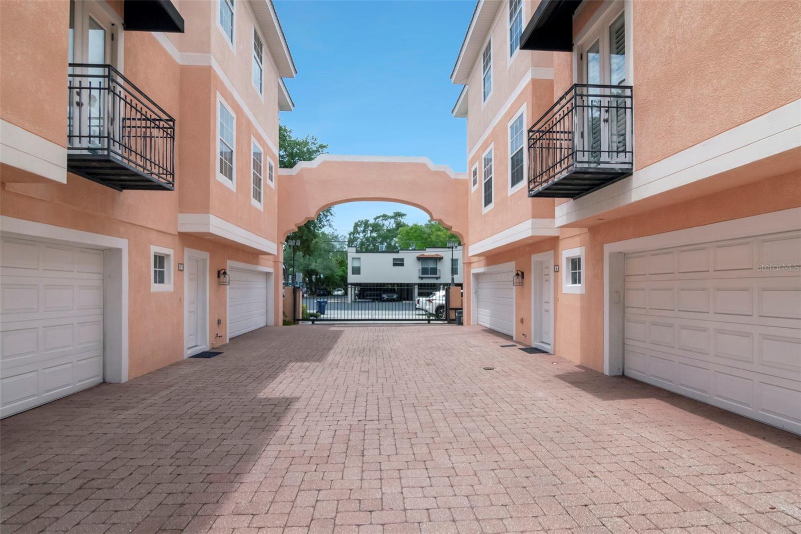 ALCAZAR CONDO - Residential