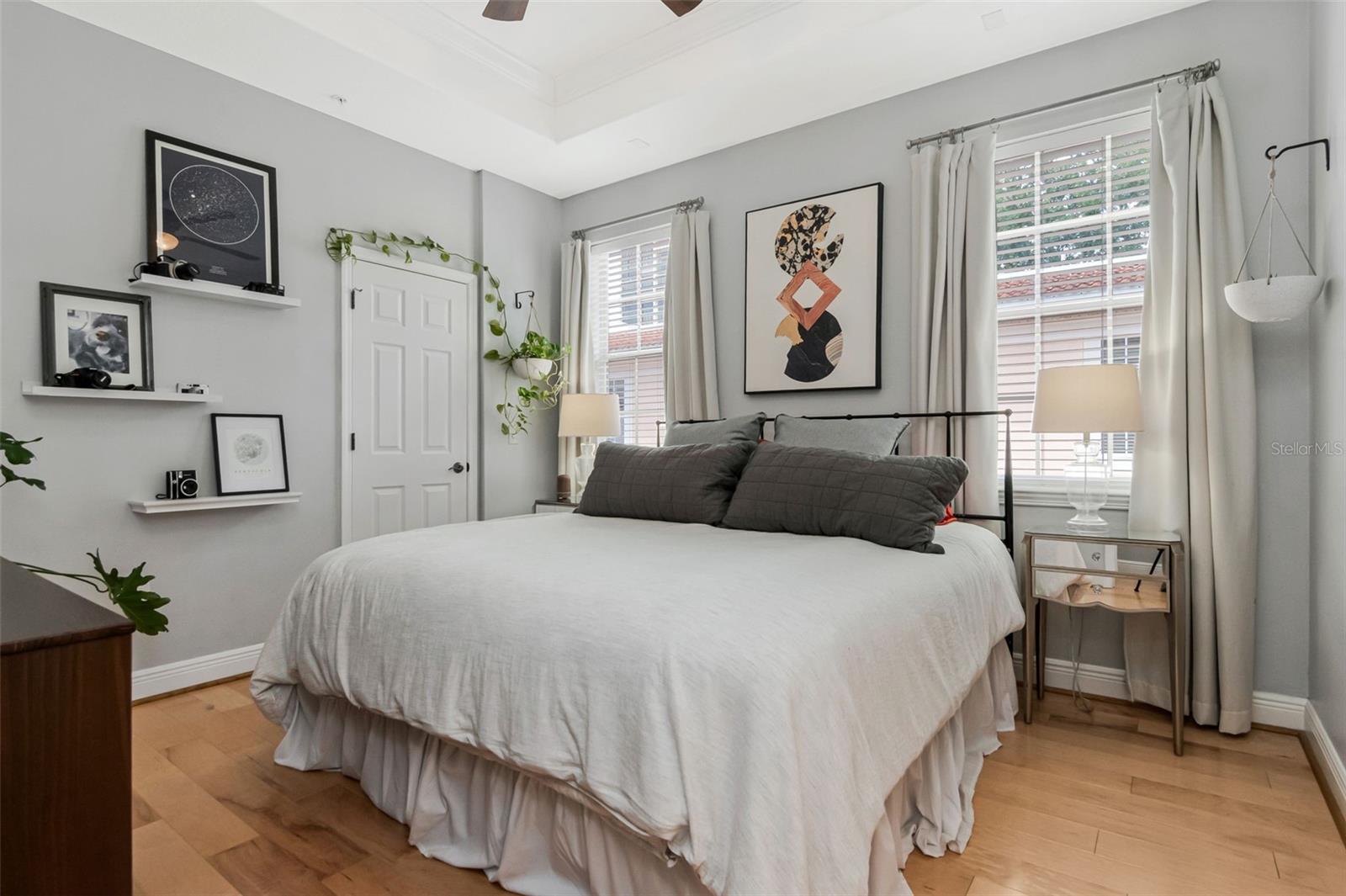 ALCAZAR CONDO - Residential