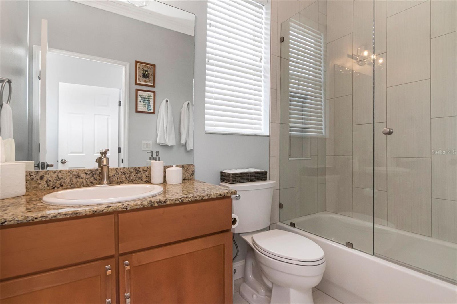 ALCAZAR CONDO - Residential