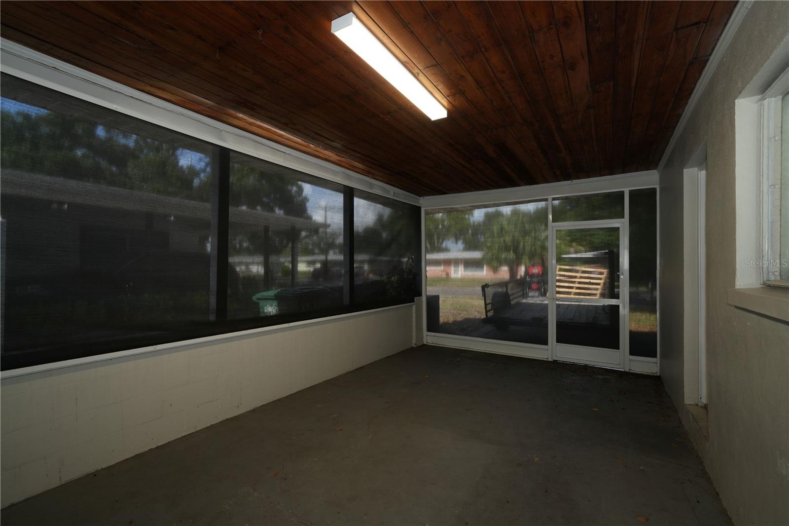 MANHATTAN MANOR 3 - Residential