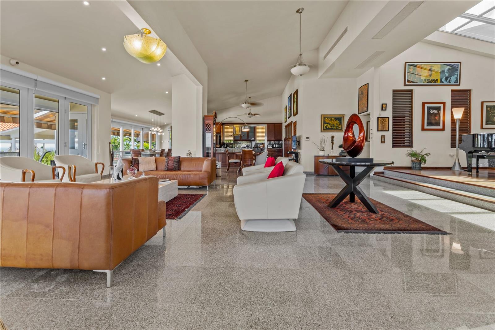 LOT 11 - Residential