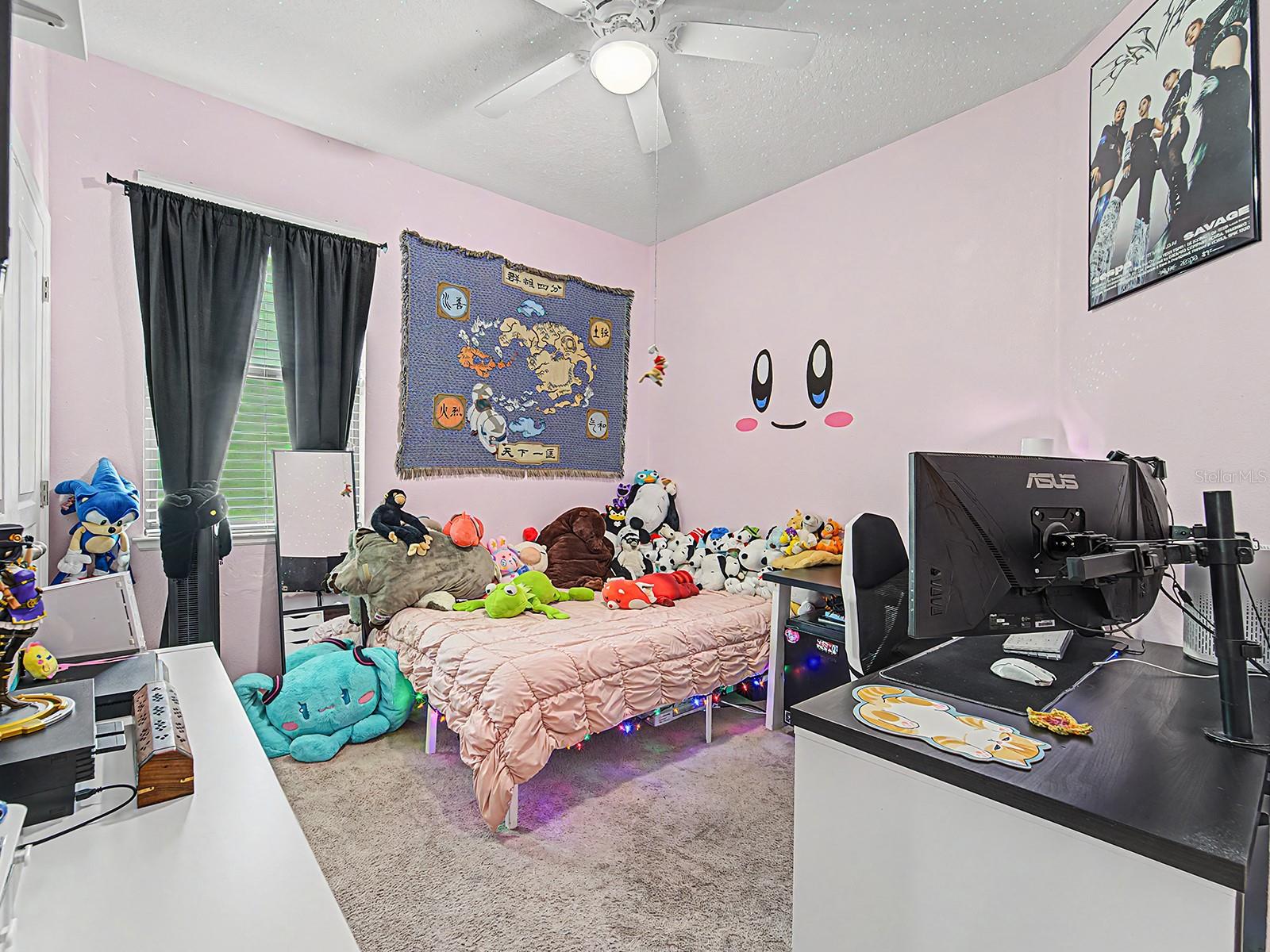 DORAL POINTE NORTH - Residential