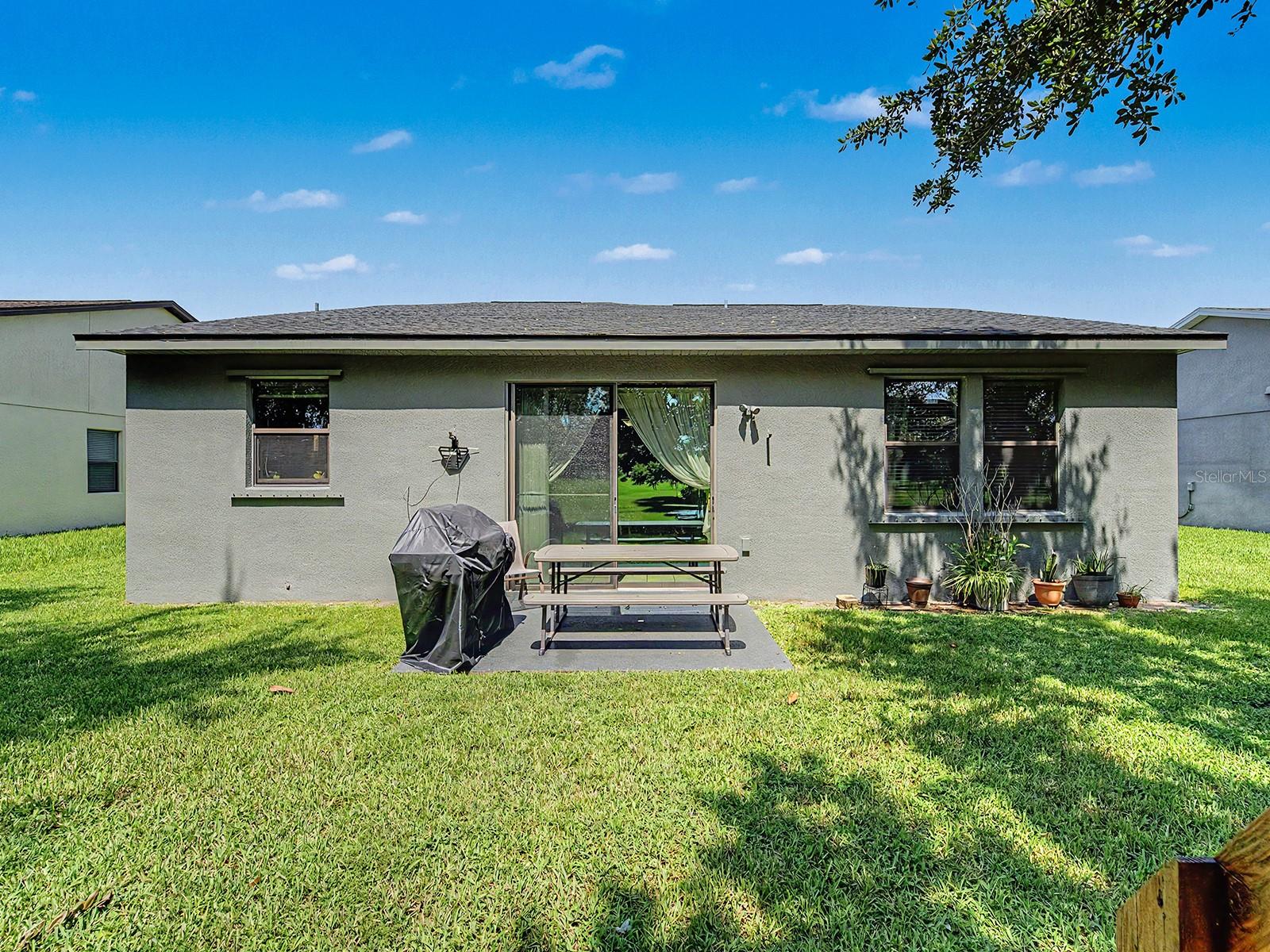 DORAL POINTE NORTH - Residential