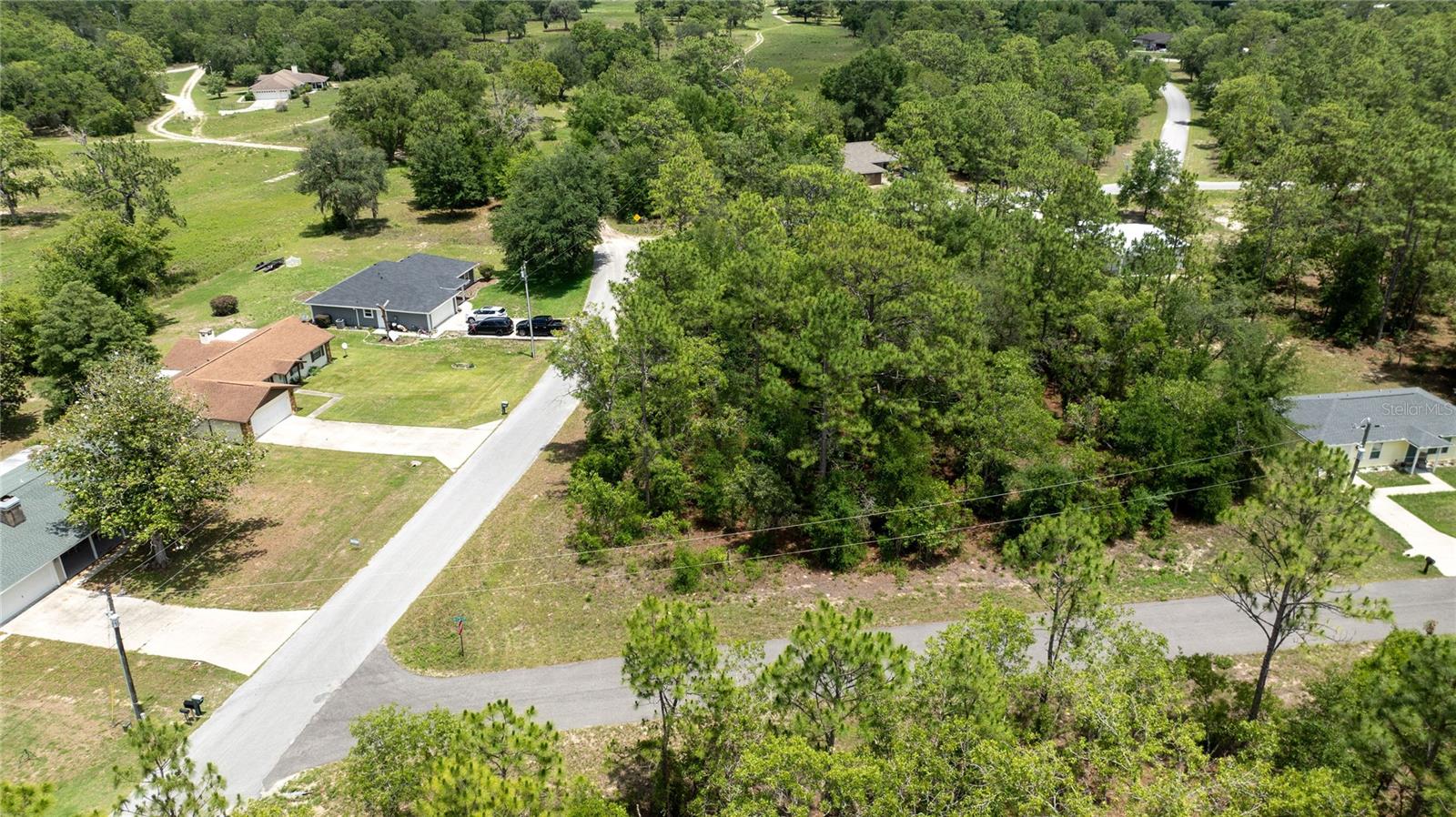WILLISTON HYLNDS GOLF & C CLUB ESTATE - Land