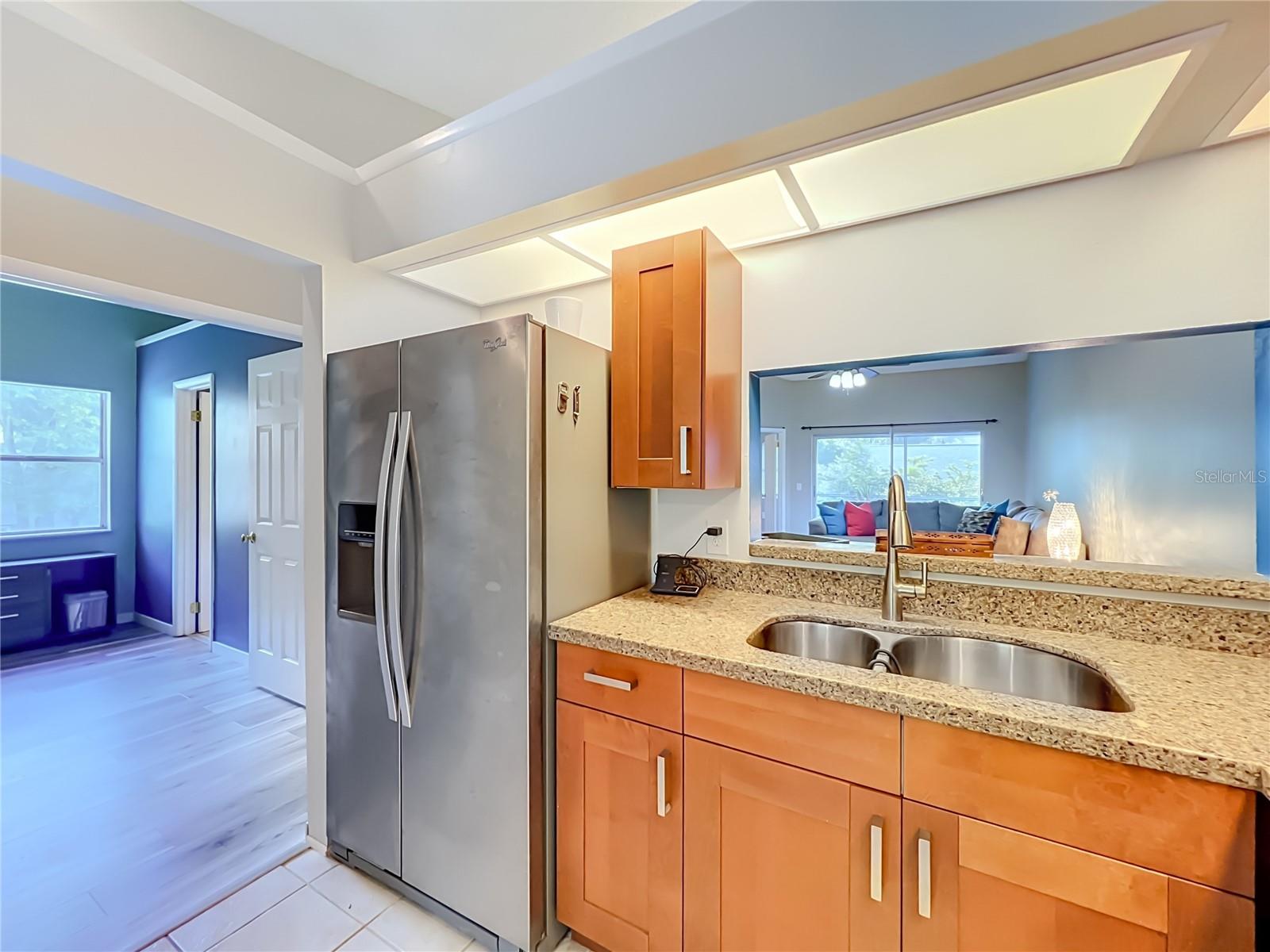 OAK HARBOUR SEC 3 A CONDO - Residential