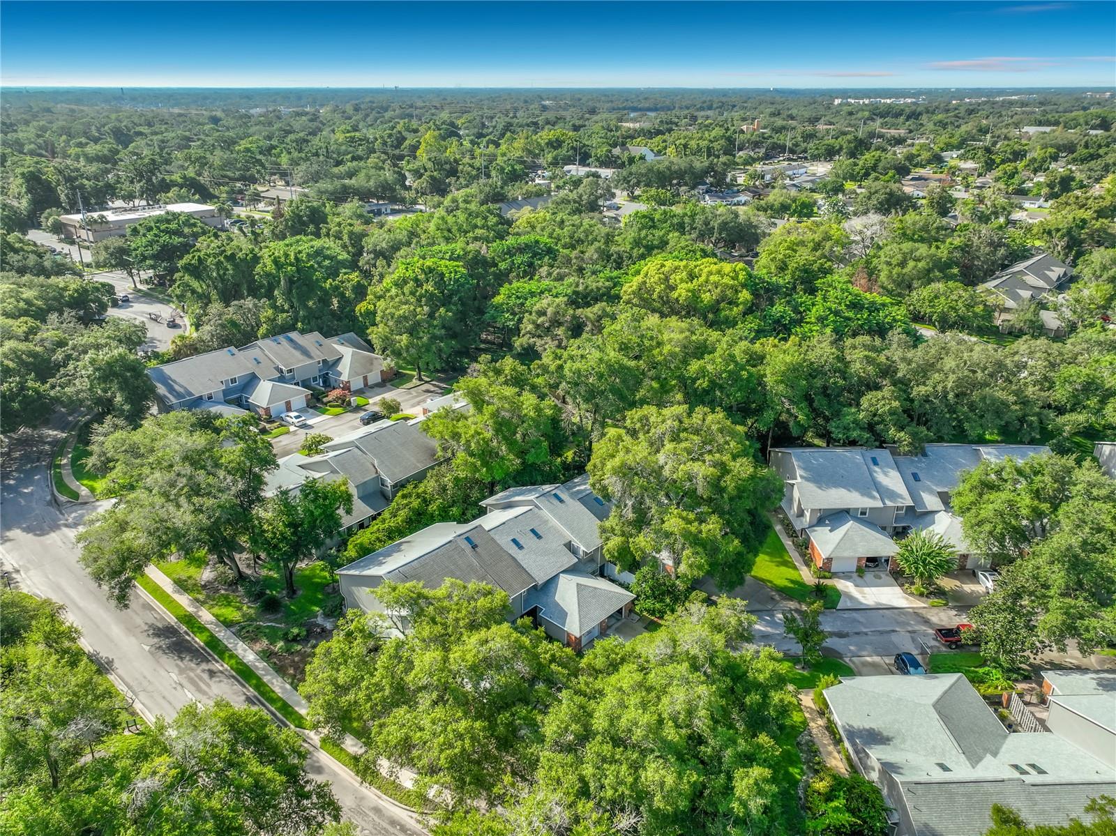 OAK HARBOUR SEC 3 A CONDO - Residential