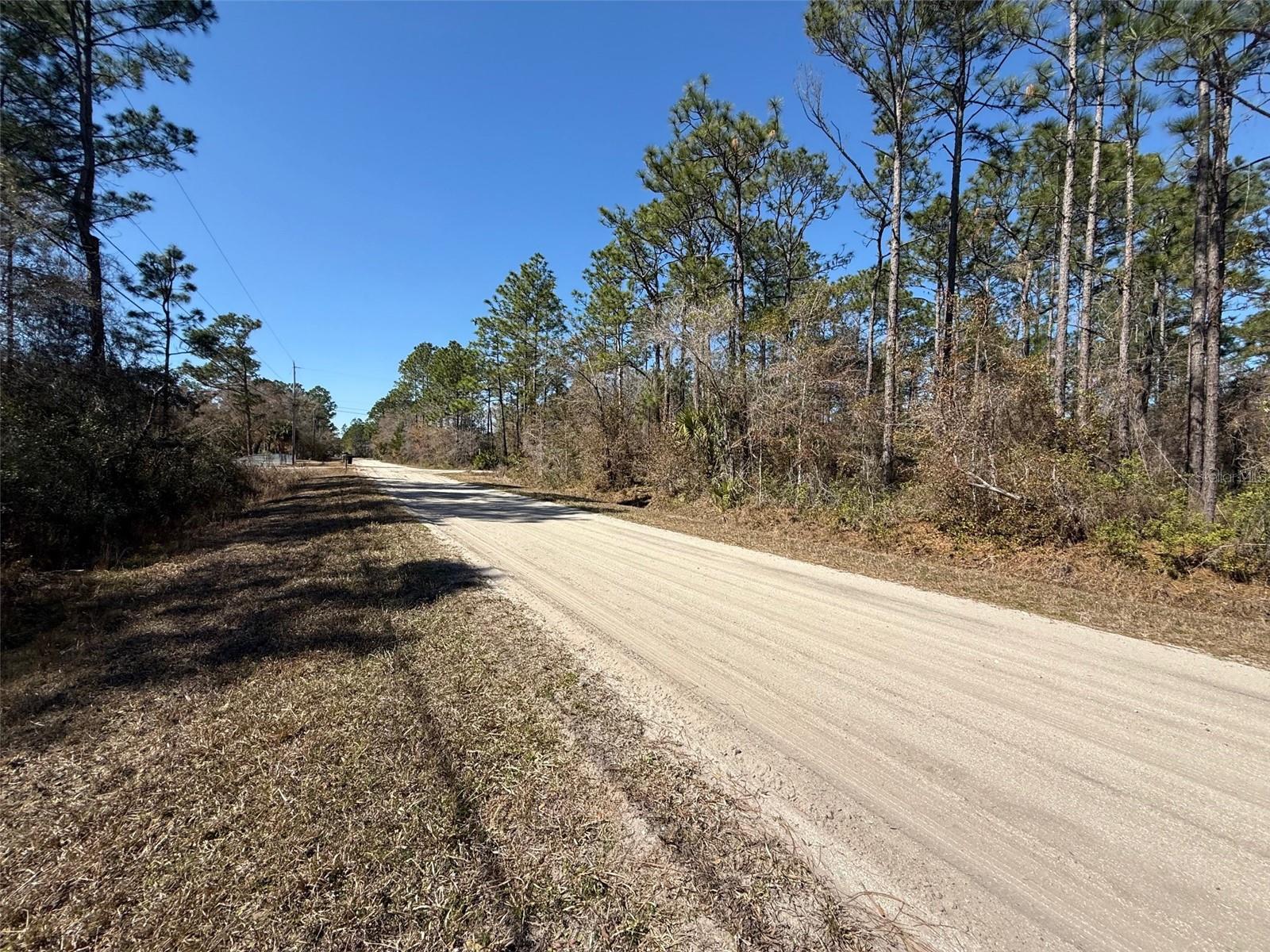 DAYTONA NORTH SUB - Land