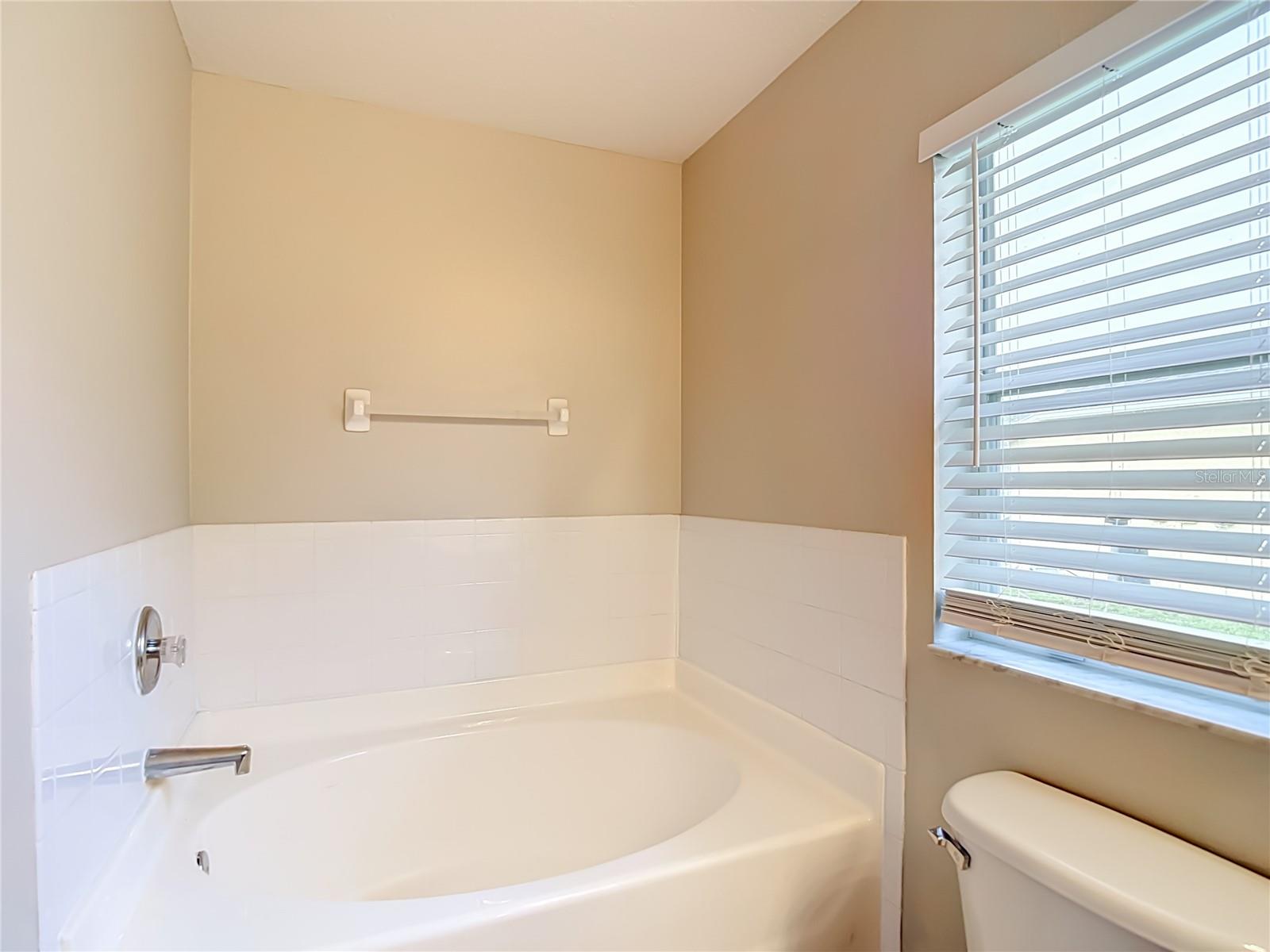NORTHWOOD - Residential