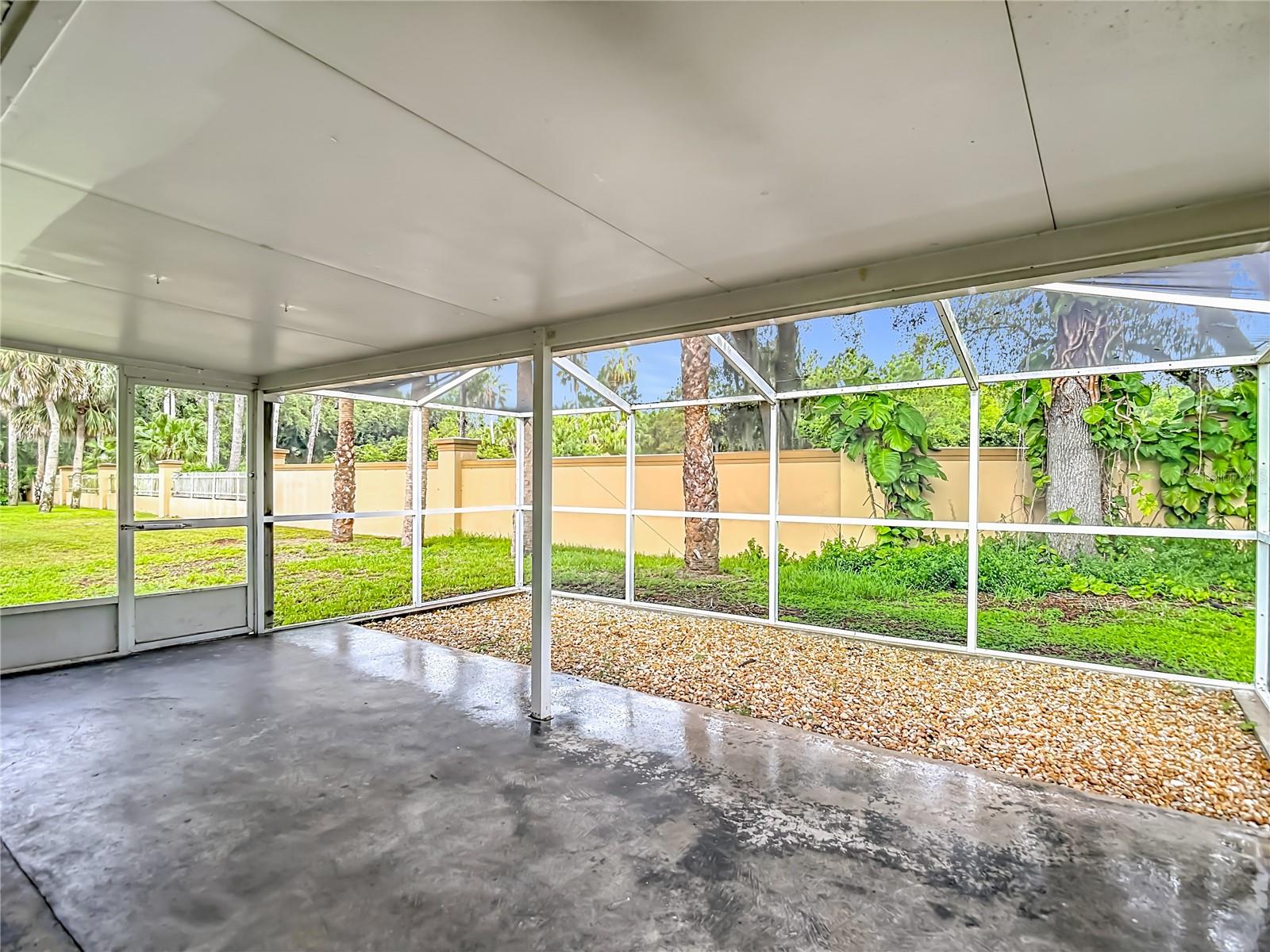 NORTHWOOD - Residential