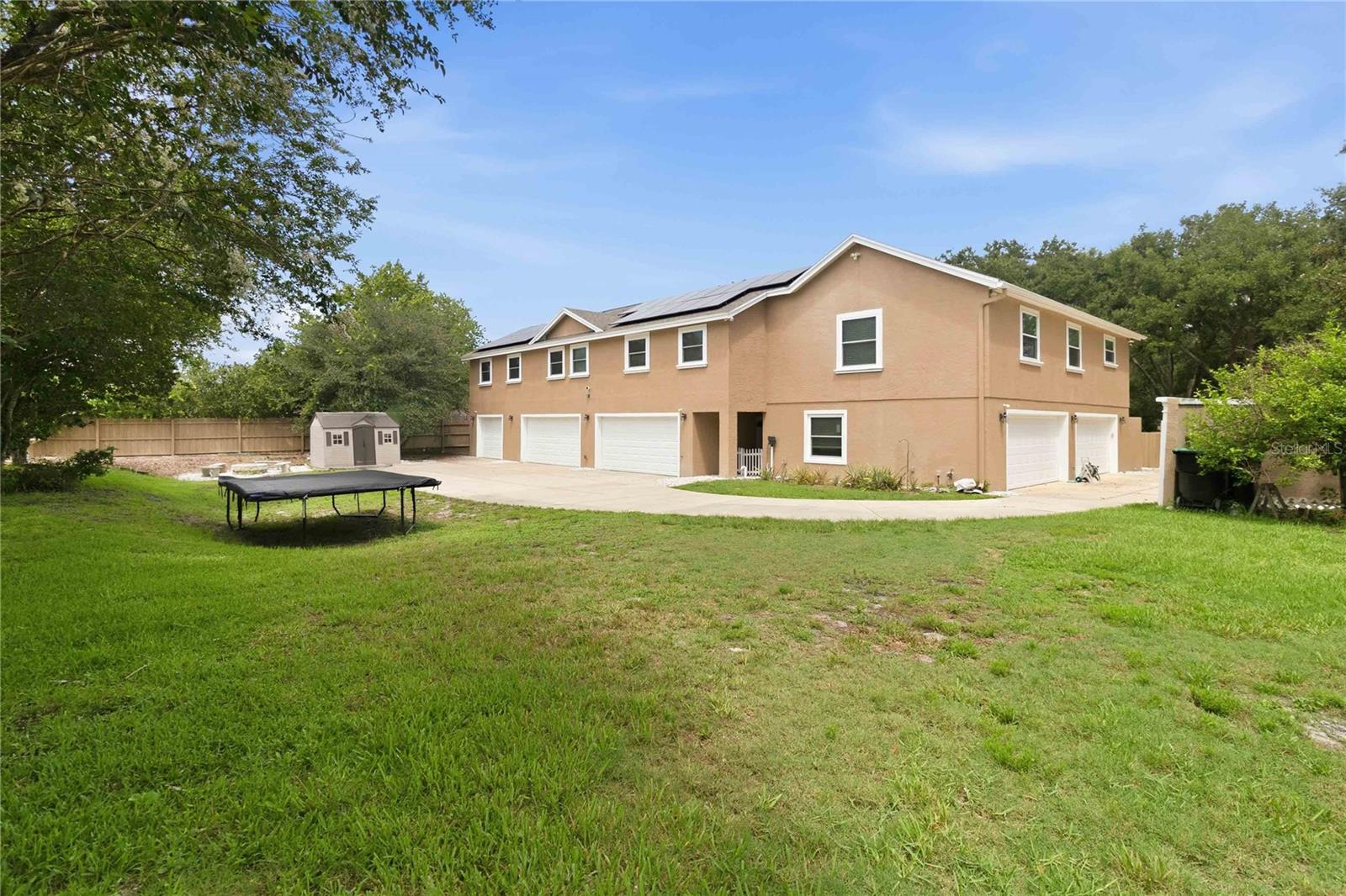 TURNBURY WOODS - Residential