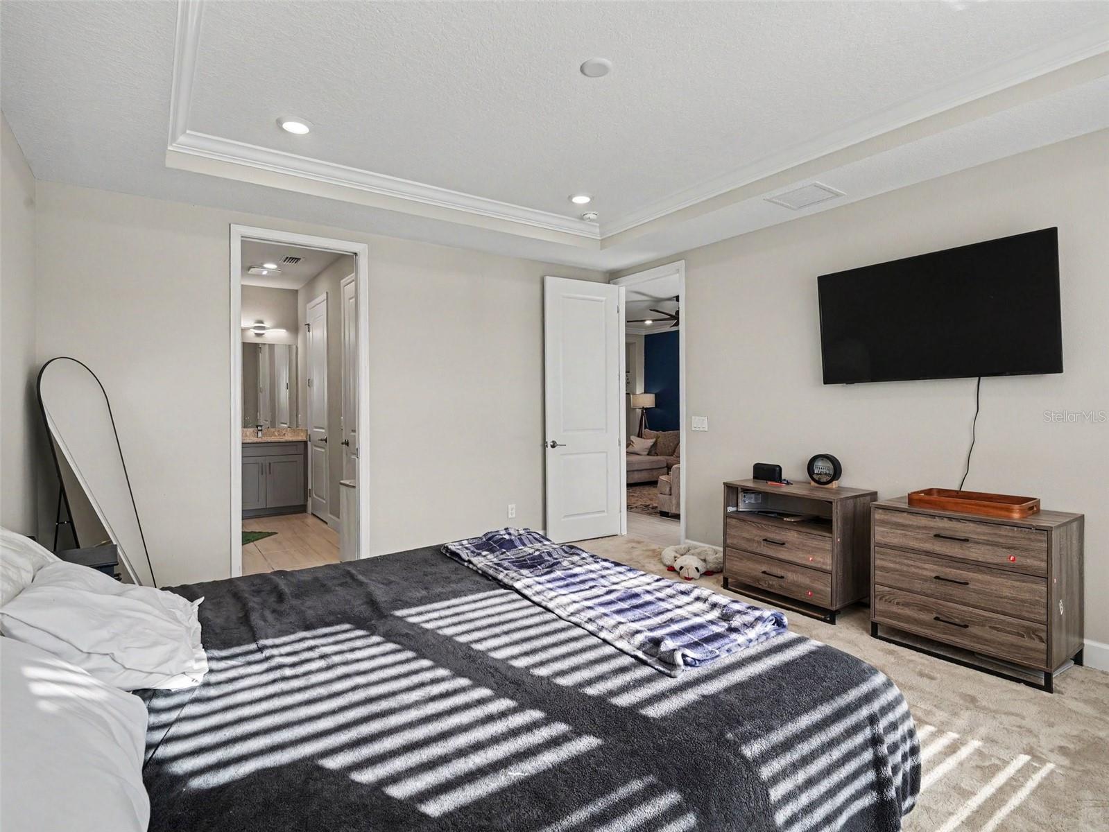 HEIGHTS - Residential