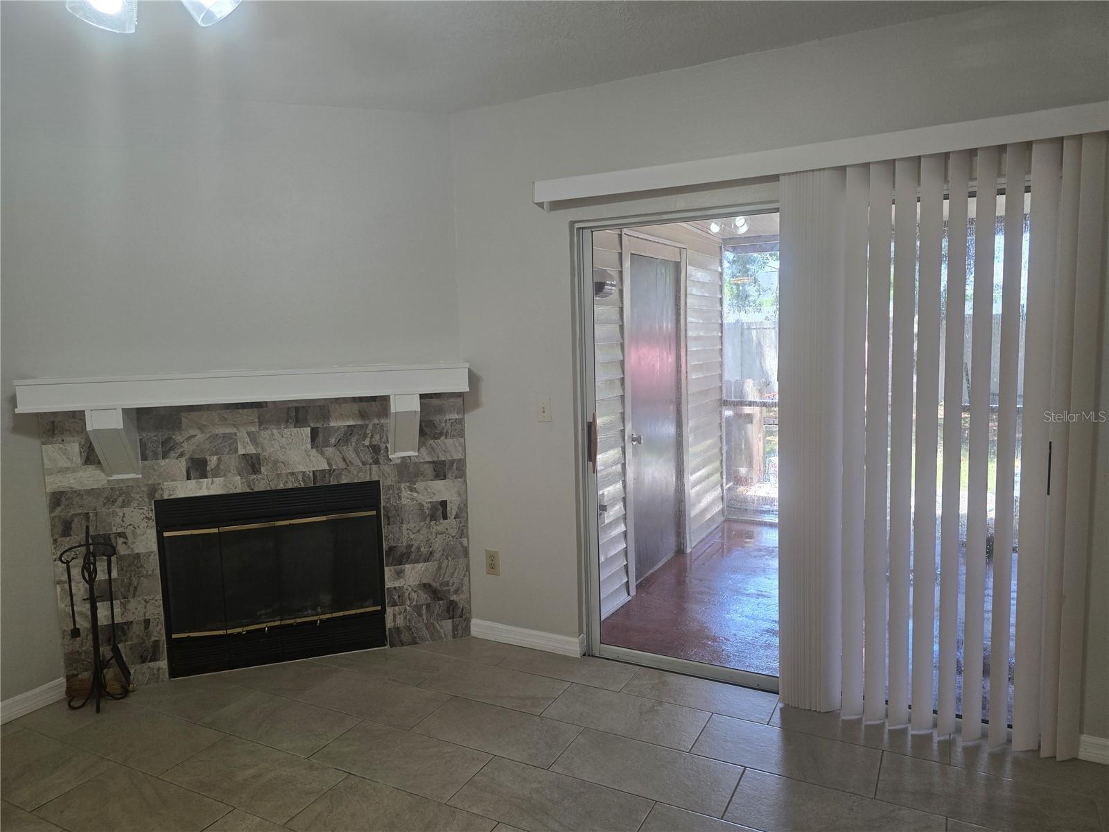 COPPERFIELD TWNHMS - Residential