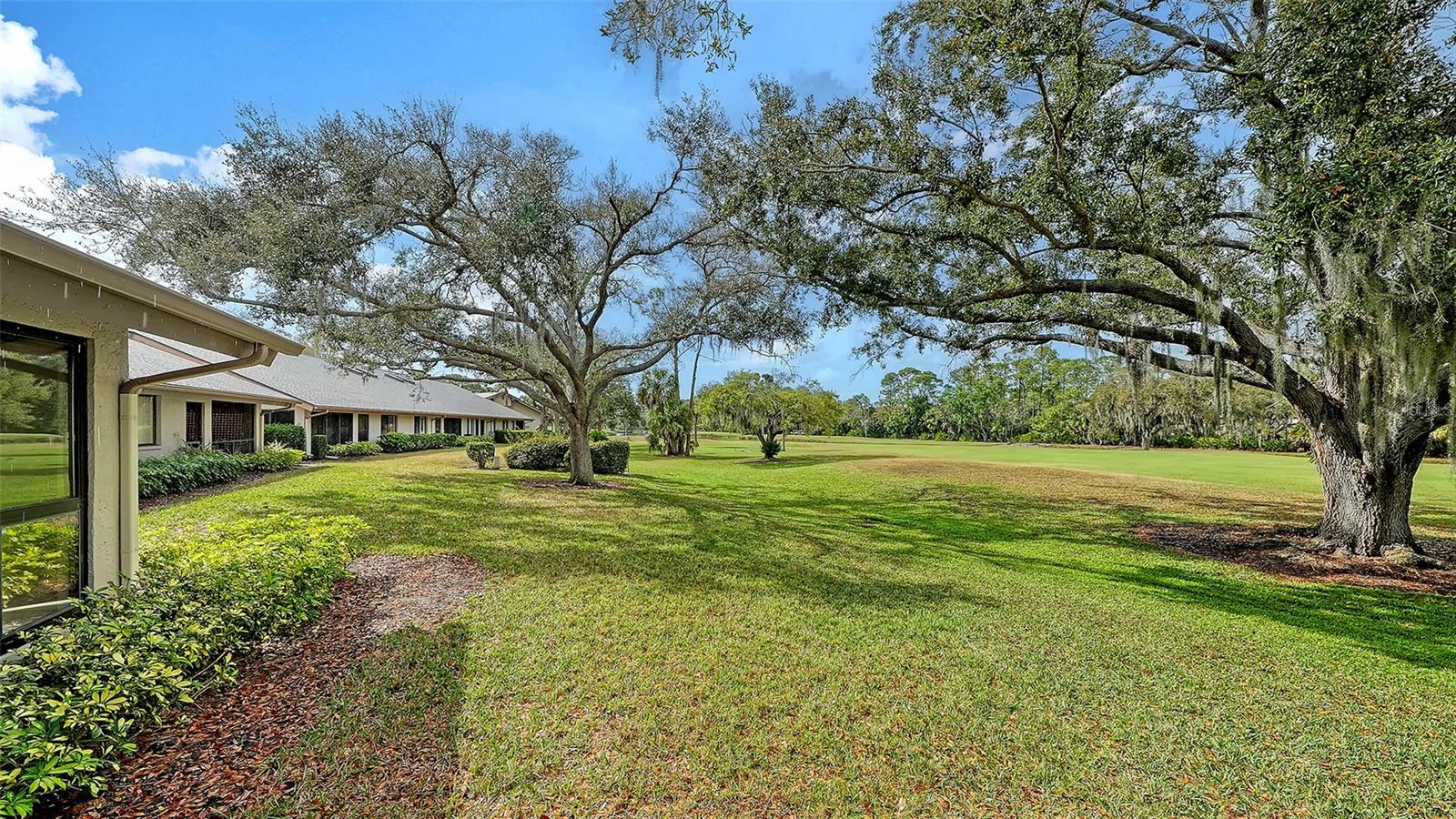 KINGSMERE - Residential