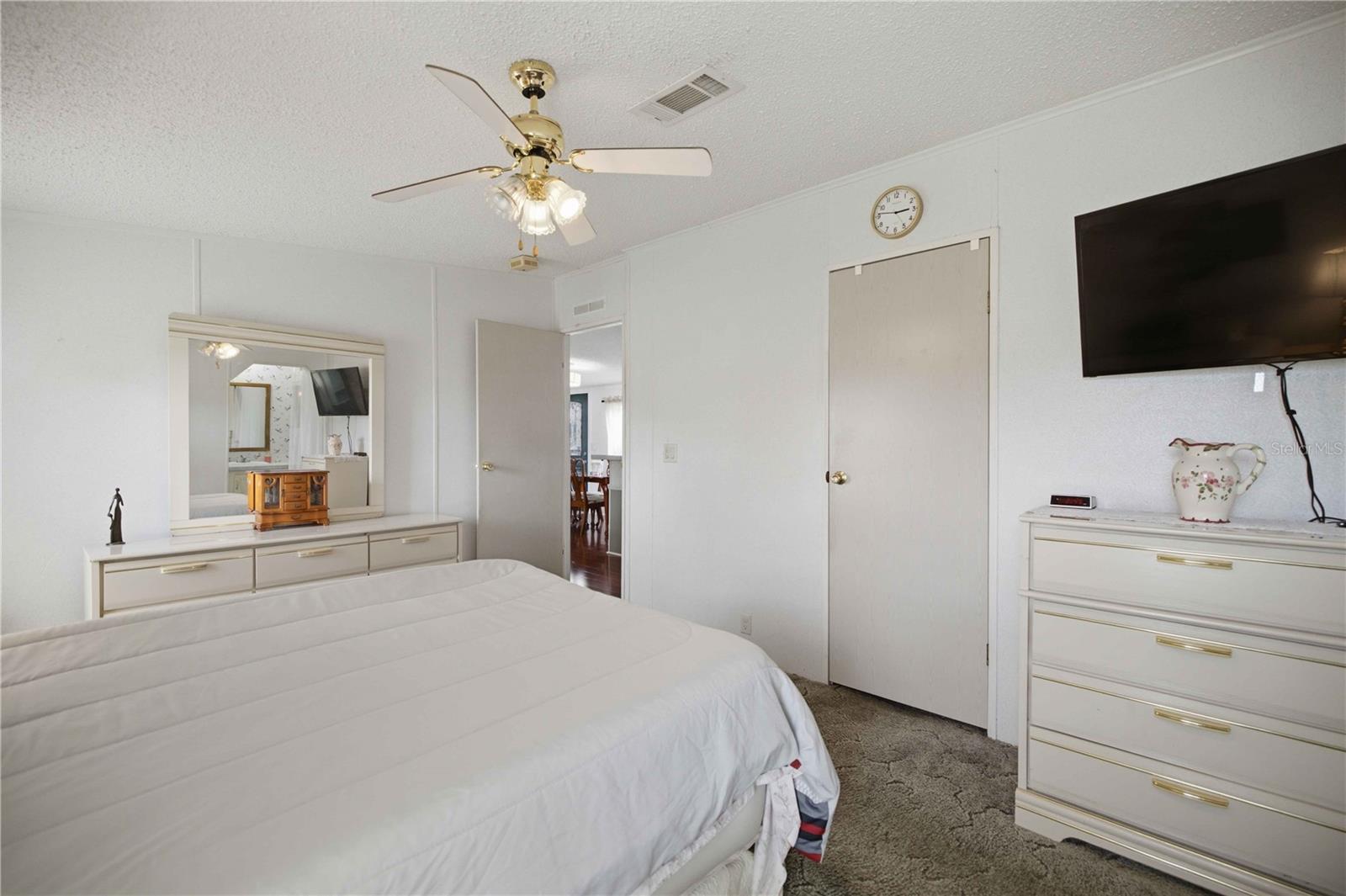 SILVERWOOD VILLAS PH 01 - Residential