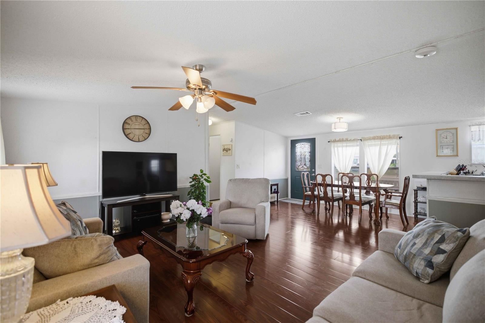 SILVERWOOD VILLAS PH 01 - Residential