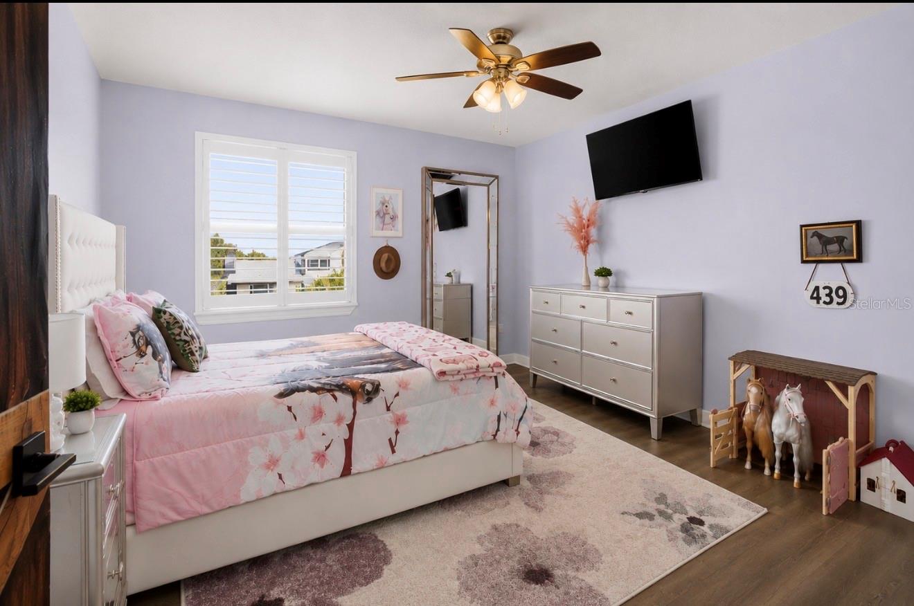 CRYSTAL ISLAND 2ND ADD - Residential