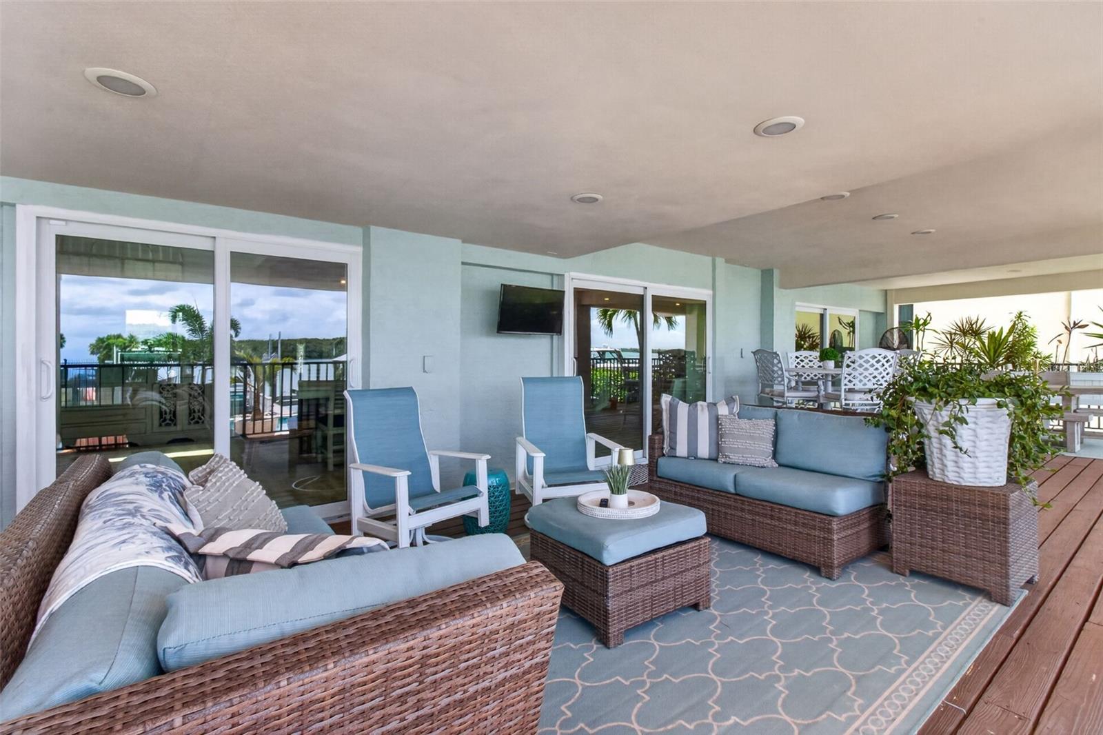 CRYSTAL ISLAND 2ND ADD - Residential