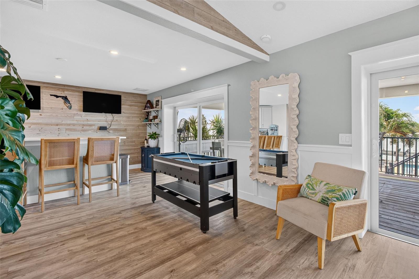 CRYSTAL ISLAND 2ND ADD - Residential